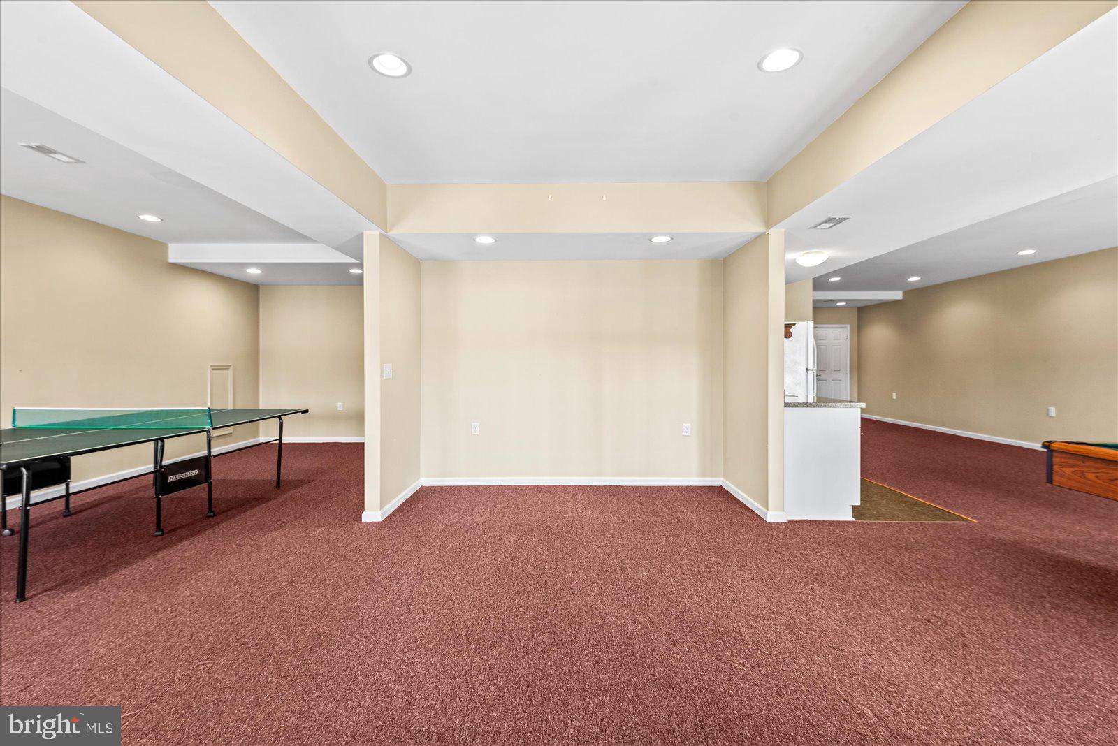 LAKE CAROLINE - Residential