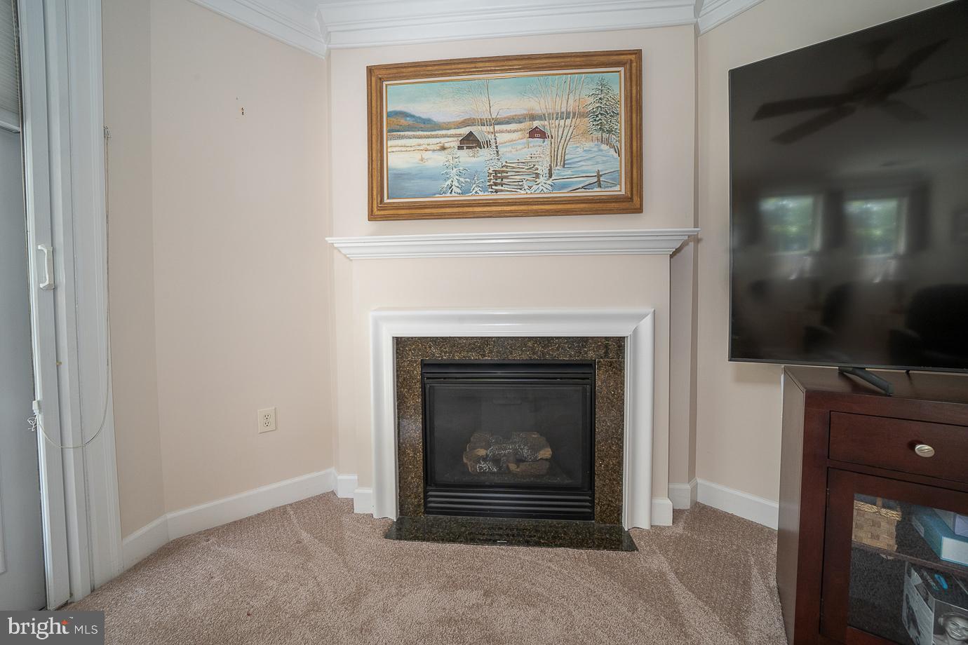 TERRAZZA NEWTOWN SQR - Residential