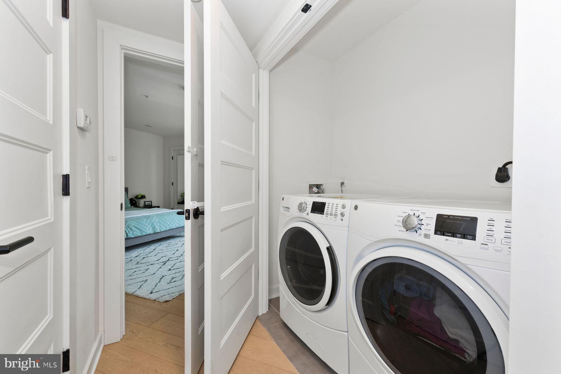 FRANCISVILLE - Residential