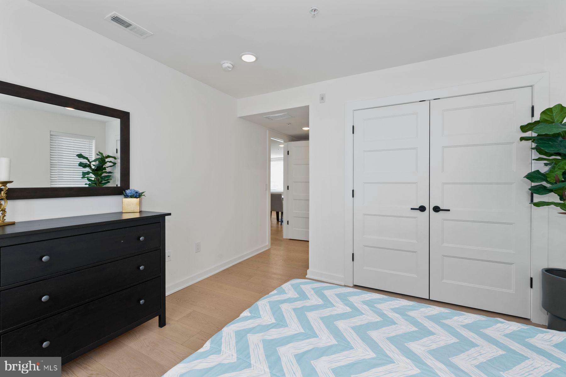 FRANCISVILLE - Residential