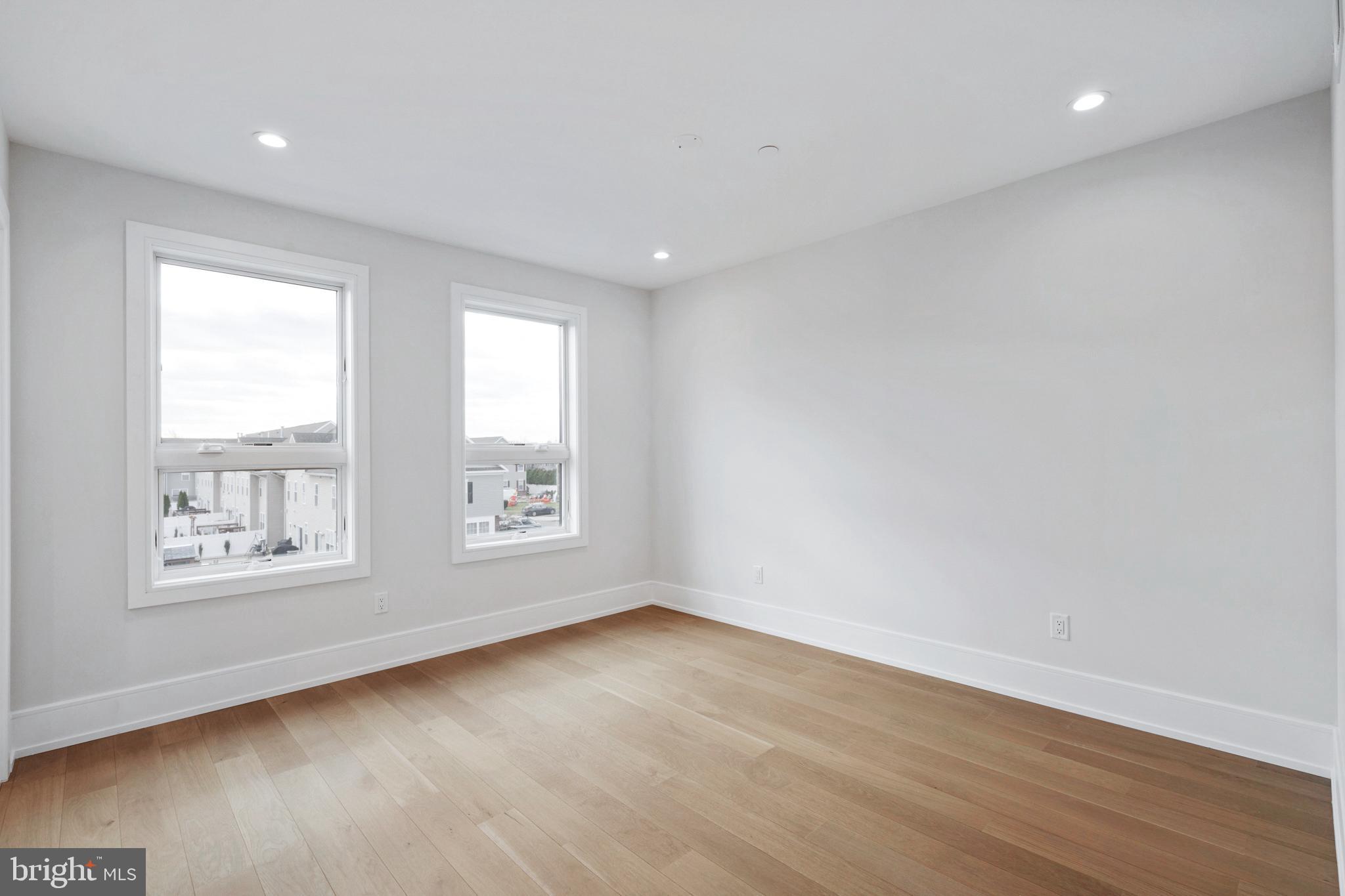 PACKER PARK - Residential