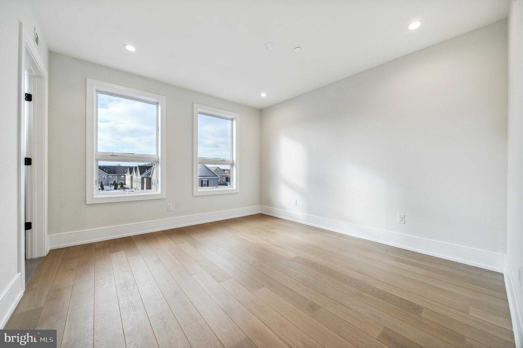 PACKER PARK - Residential