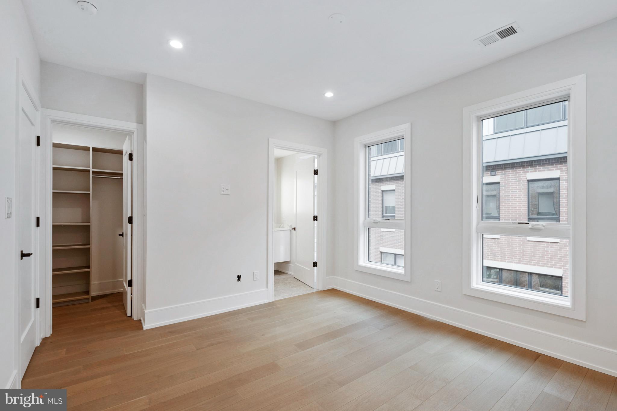 PACKER PARK - Residential