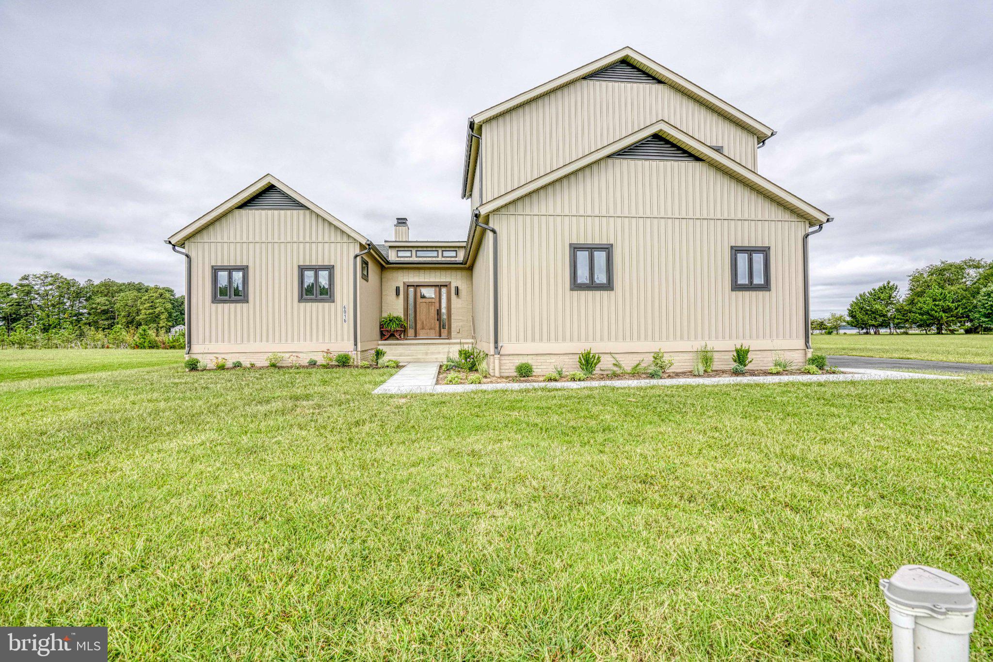 6016 BLUE HERON DRIVE