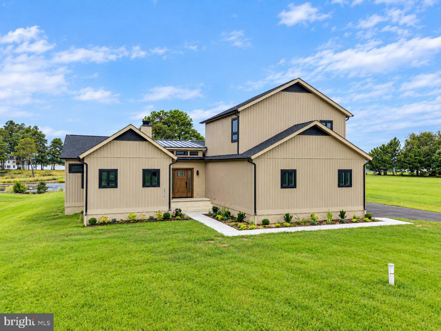 6016 Blue Heron Drive