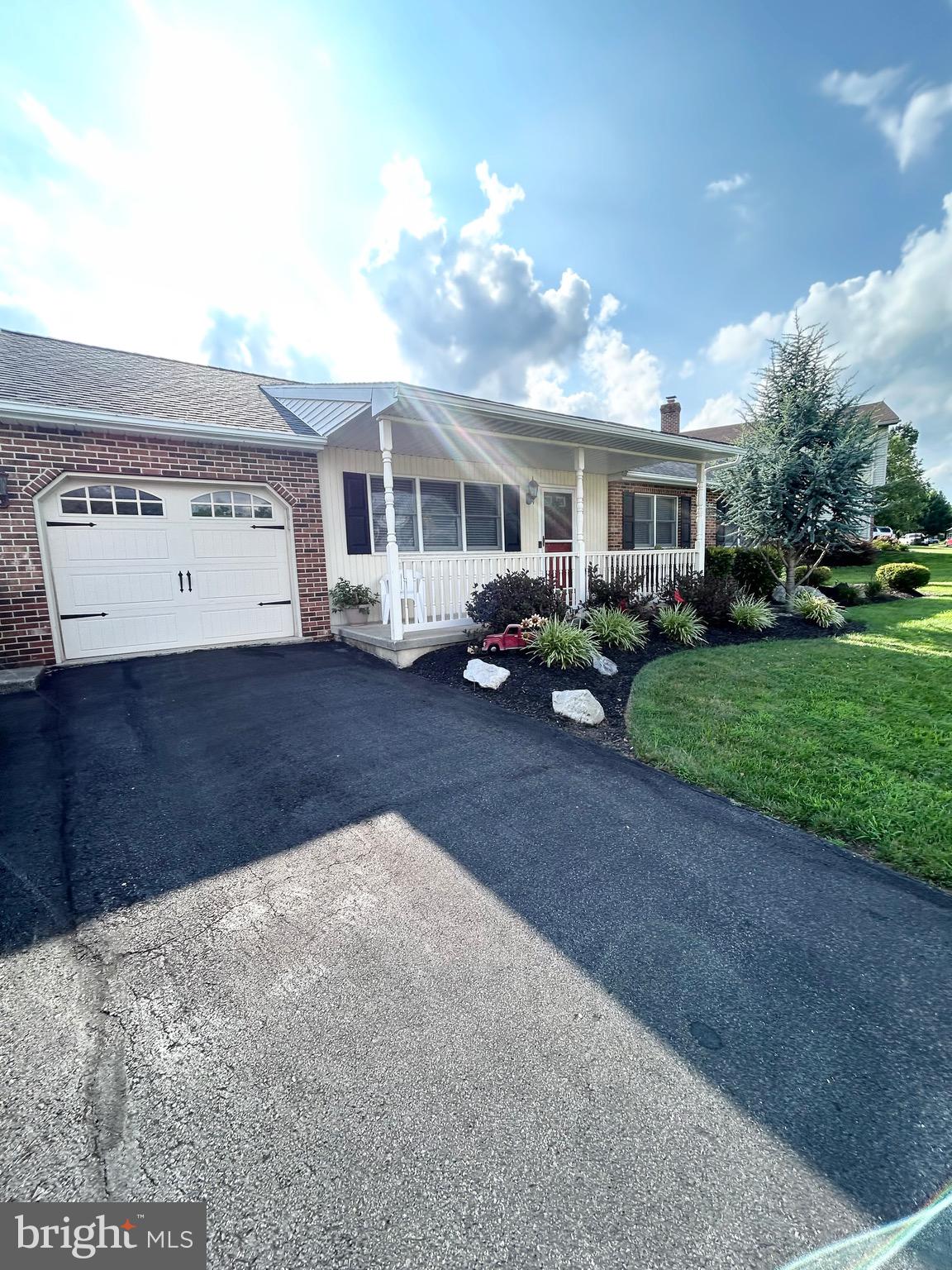 231 SUNRISE ROAD