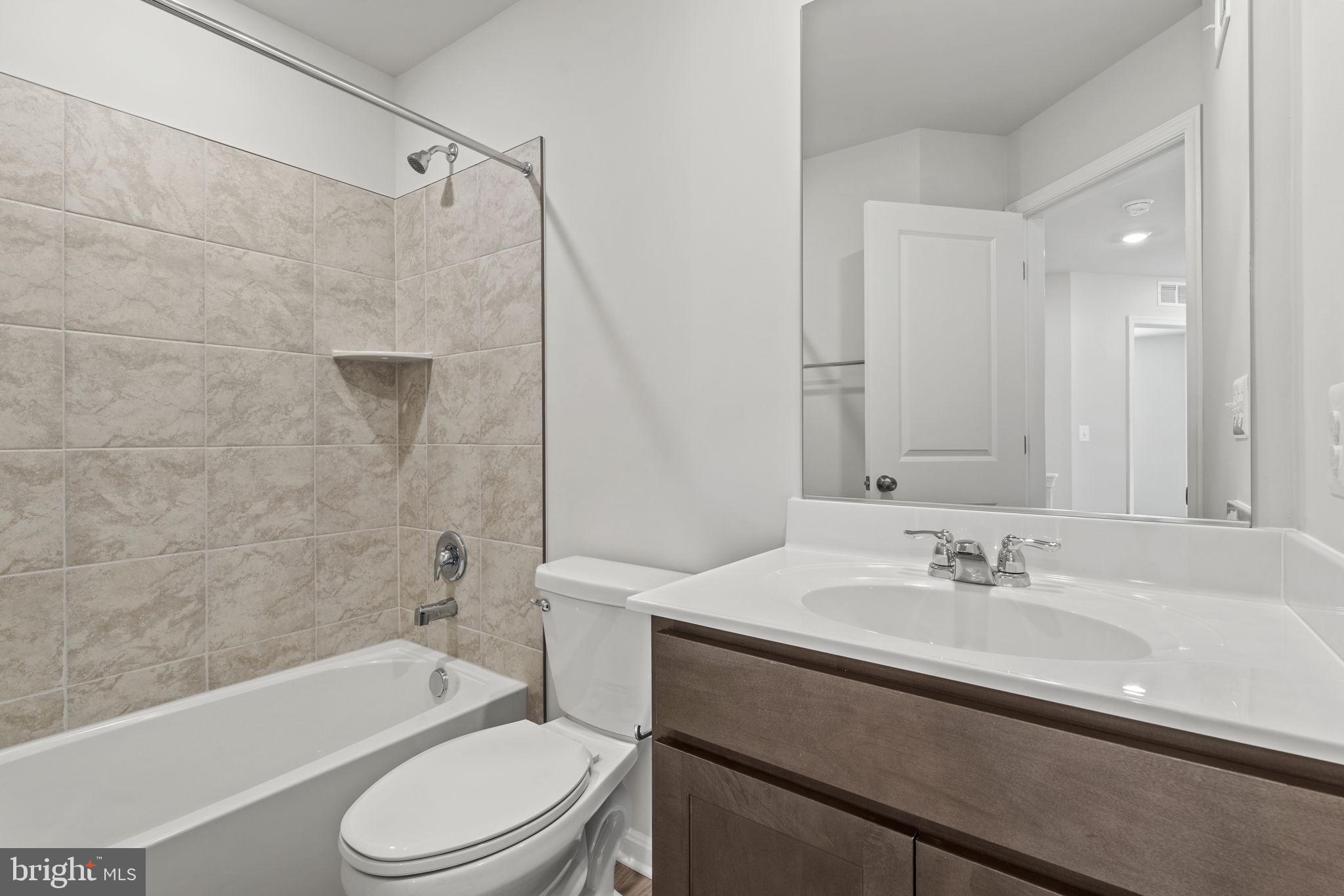 NORBORNE GLEBE - Residential Lease