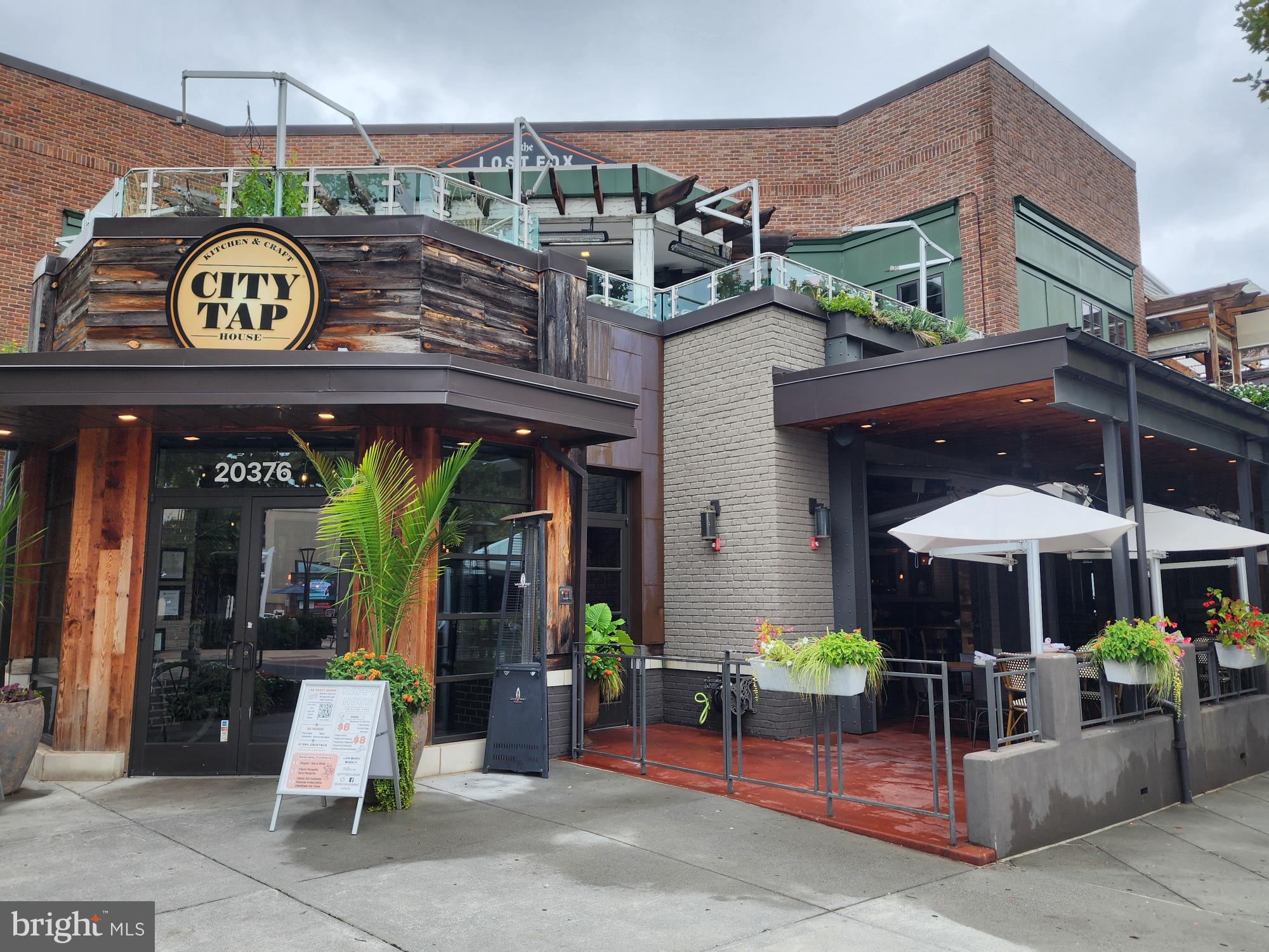 ONE LOUDOUN - Residential