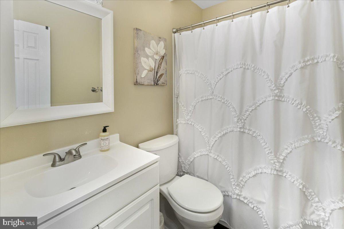 GLADE TOWN - Residential