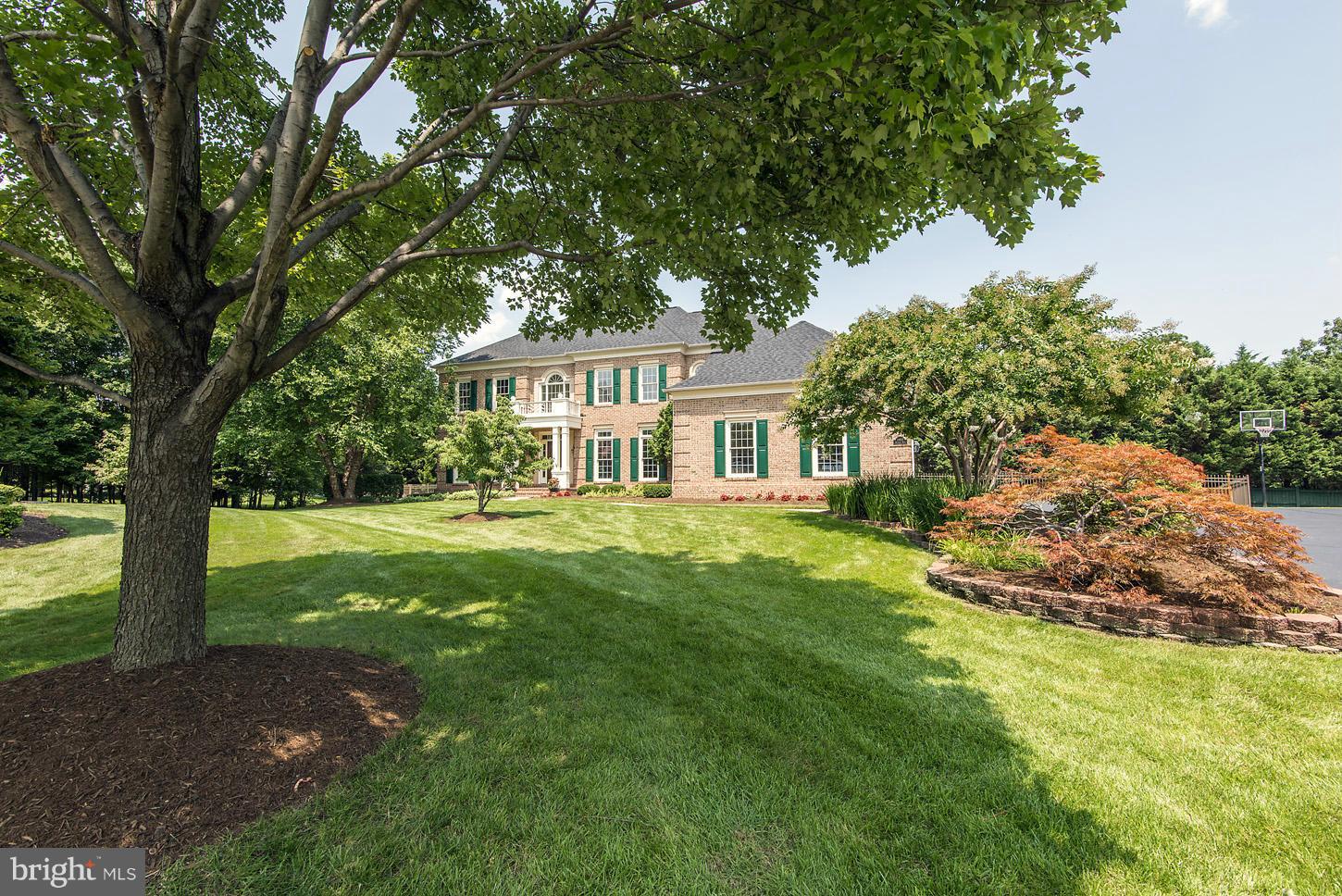 SMC MCLEAN - Residential