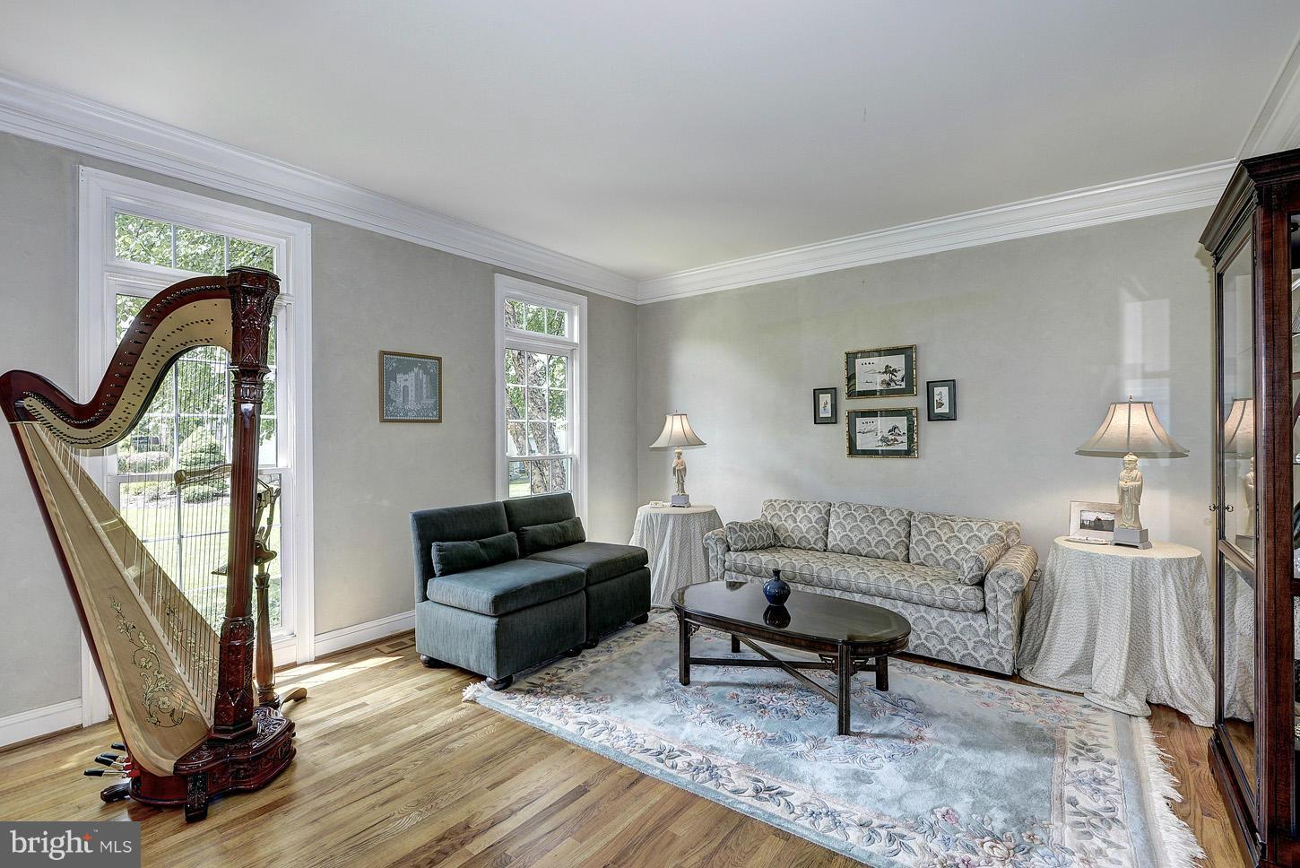 SMC MCLEAN - Residential