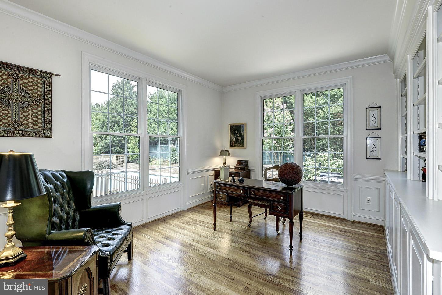 SMC MCLEAN - Residential