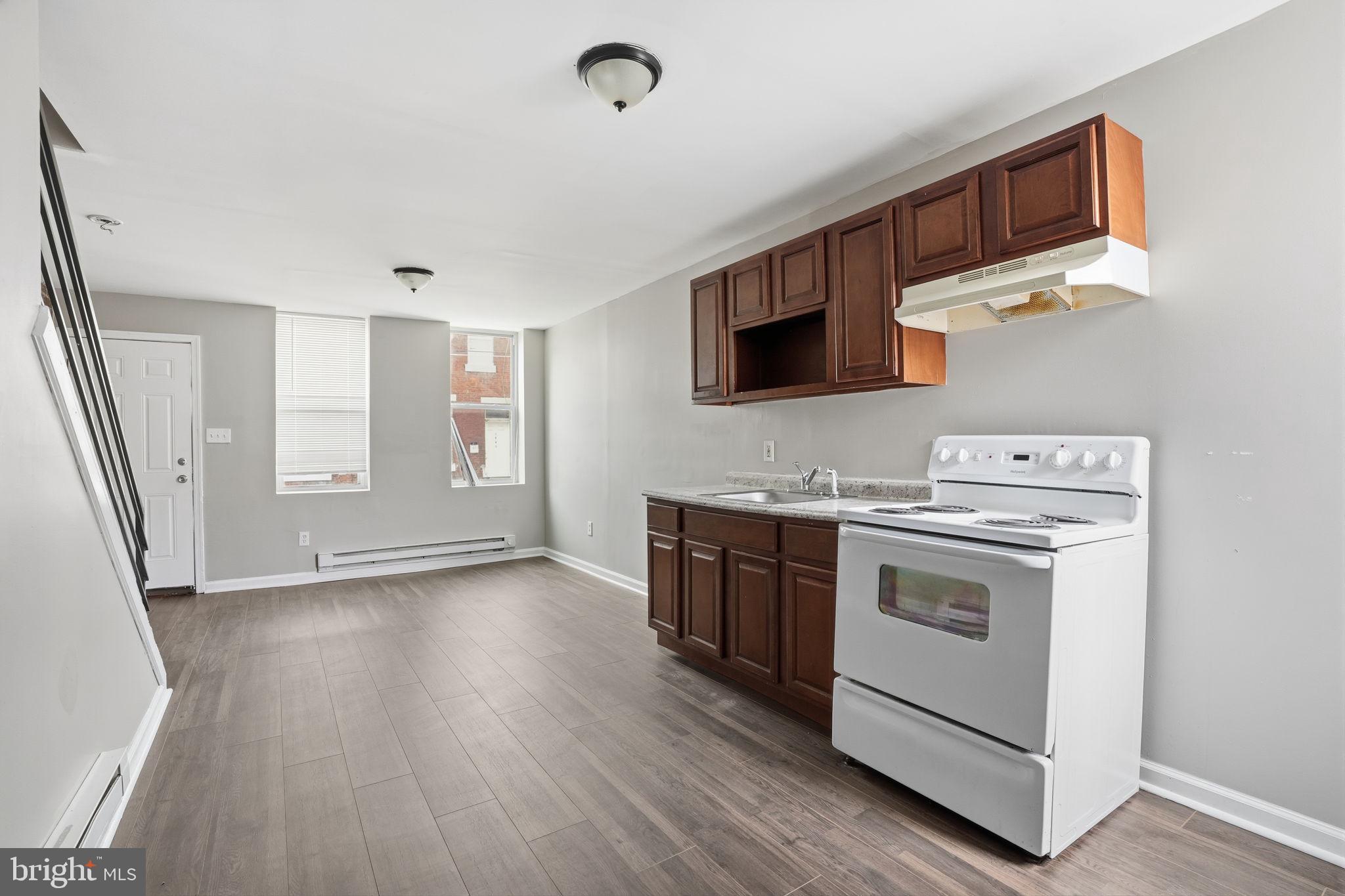 KENSINGTON - Residential