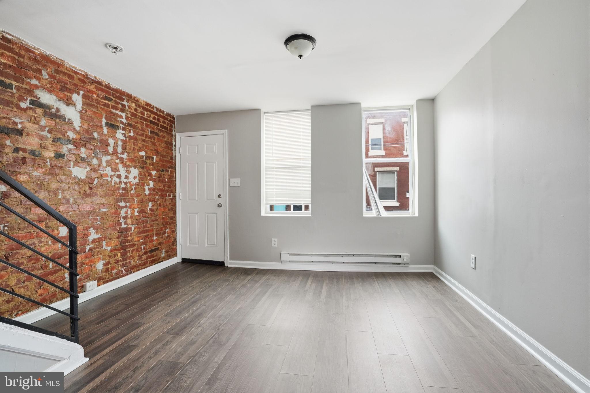 KENSINGTON - Residential