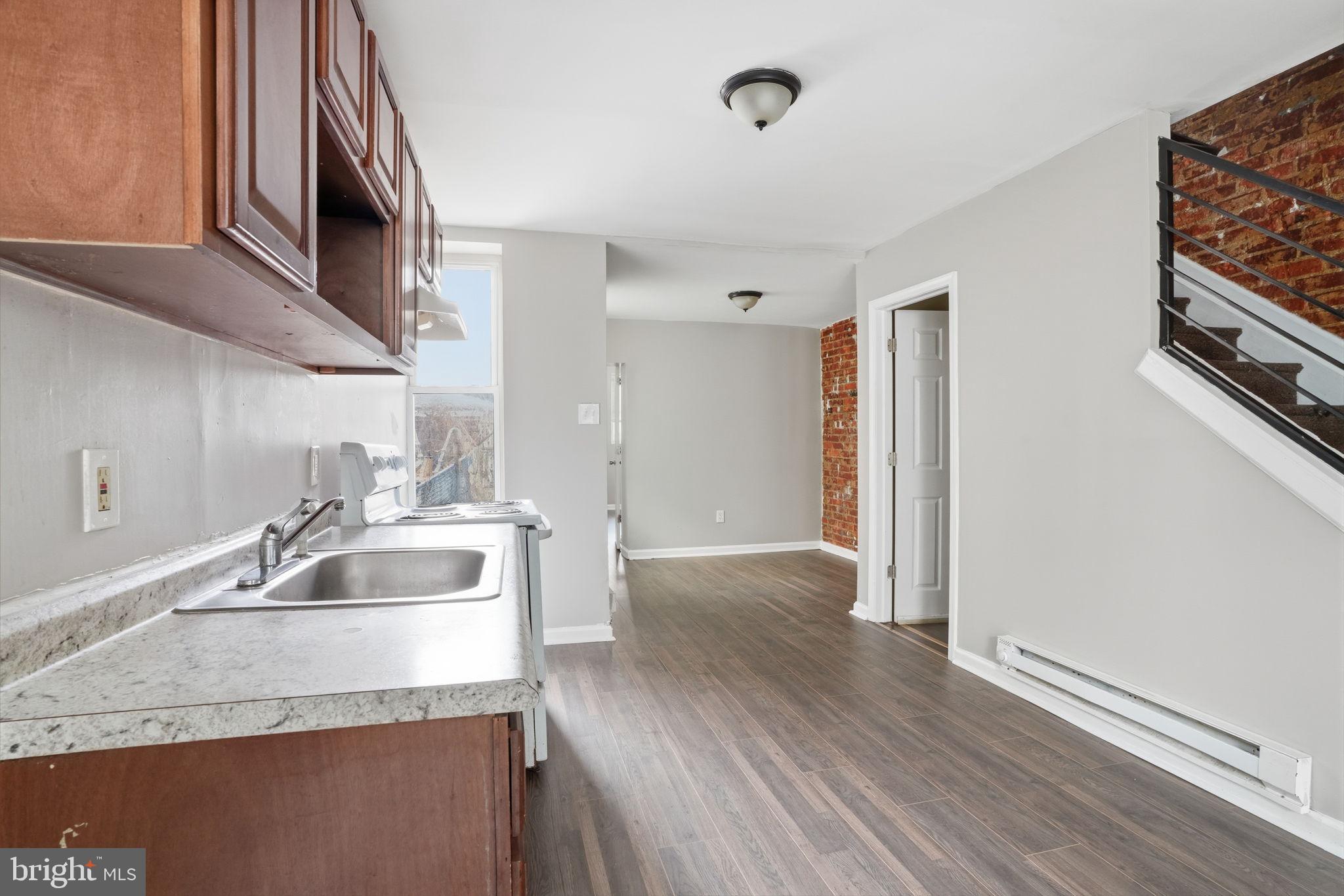 KENSINGTON - Residential