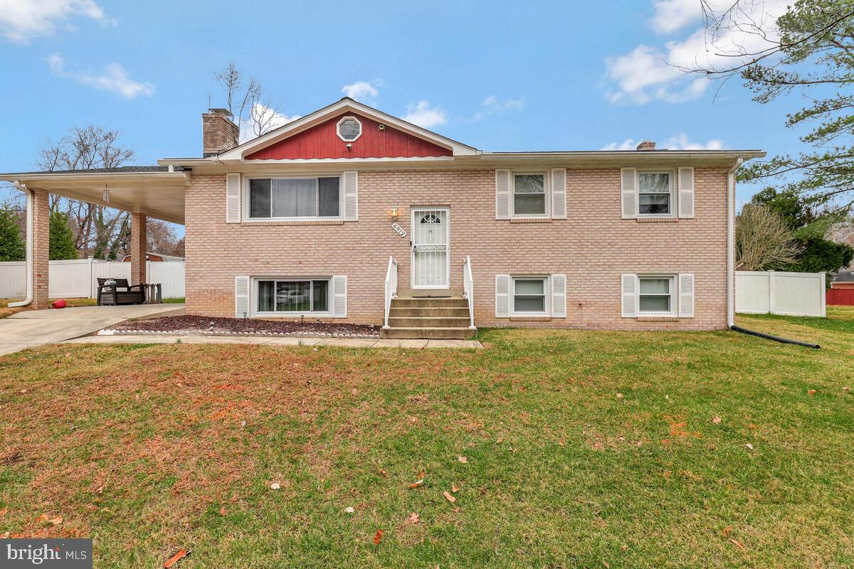 CRESTVIEW MANOR - Residential Lease