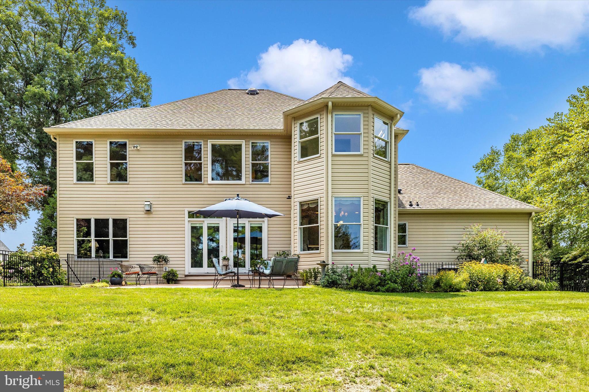 WESTWINDS - Residential