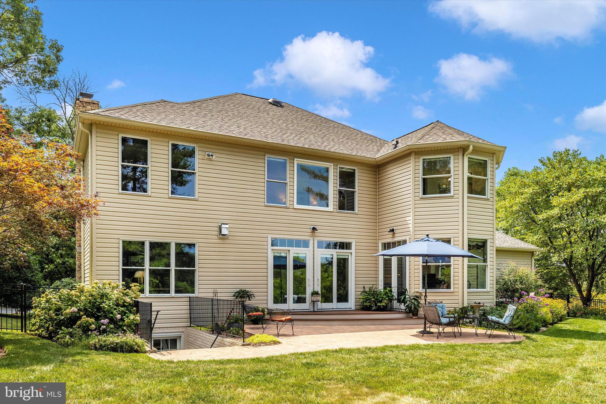 WESTWINDS - Residential