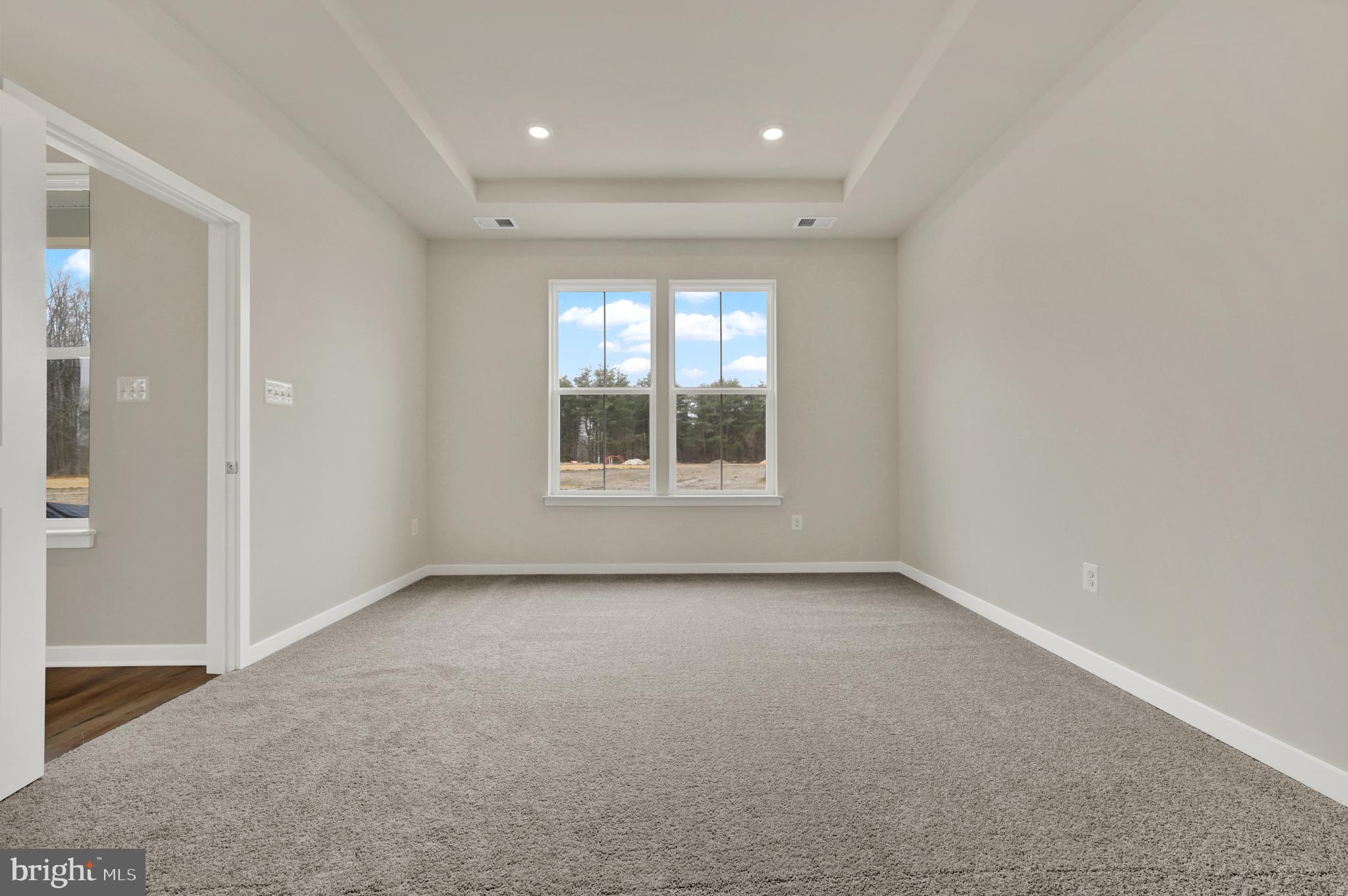 NOBLES POND - Residential