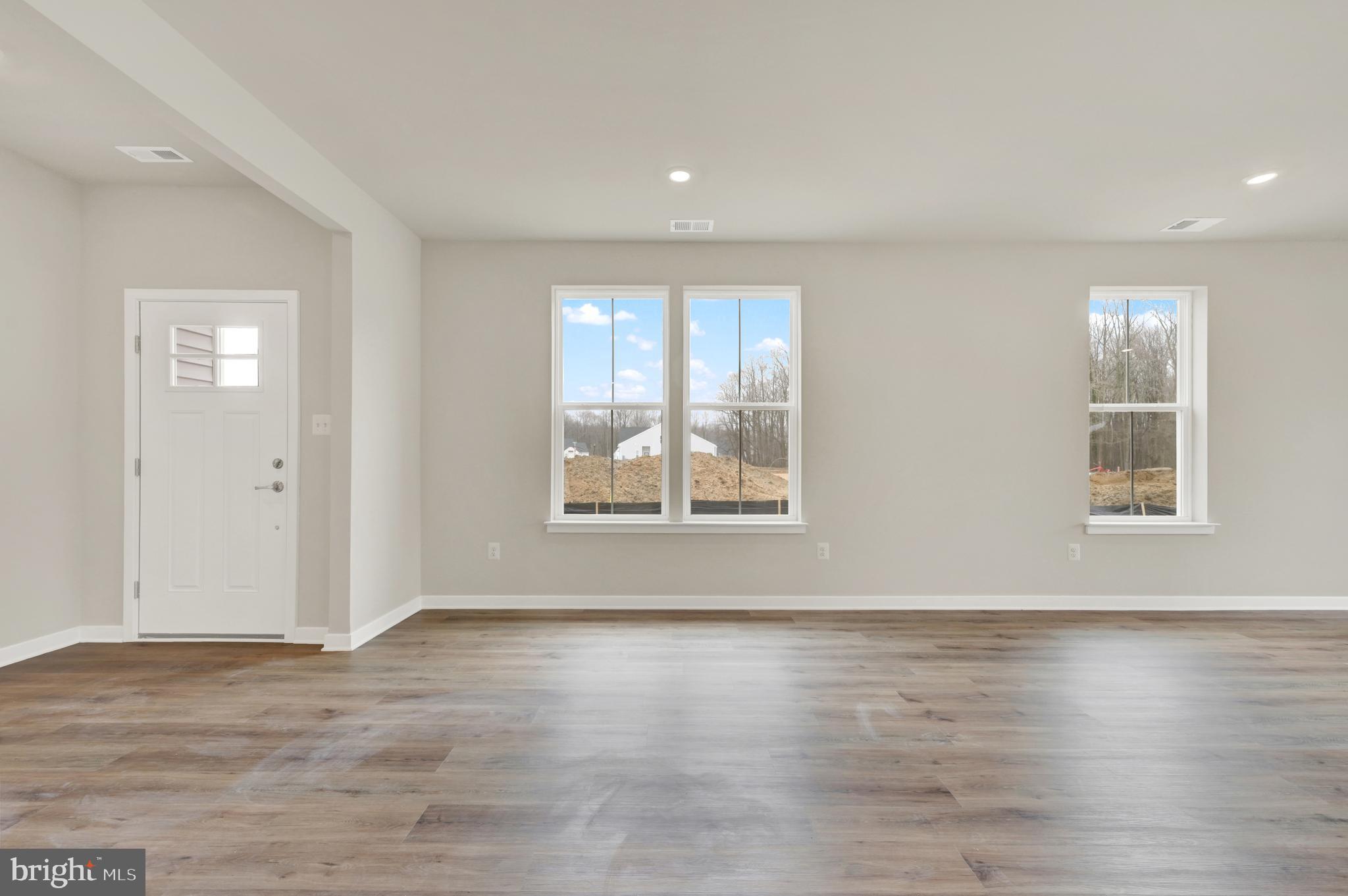 NOBLES POND - Residential