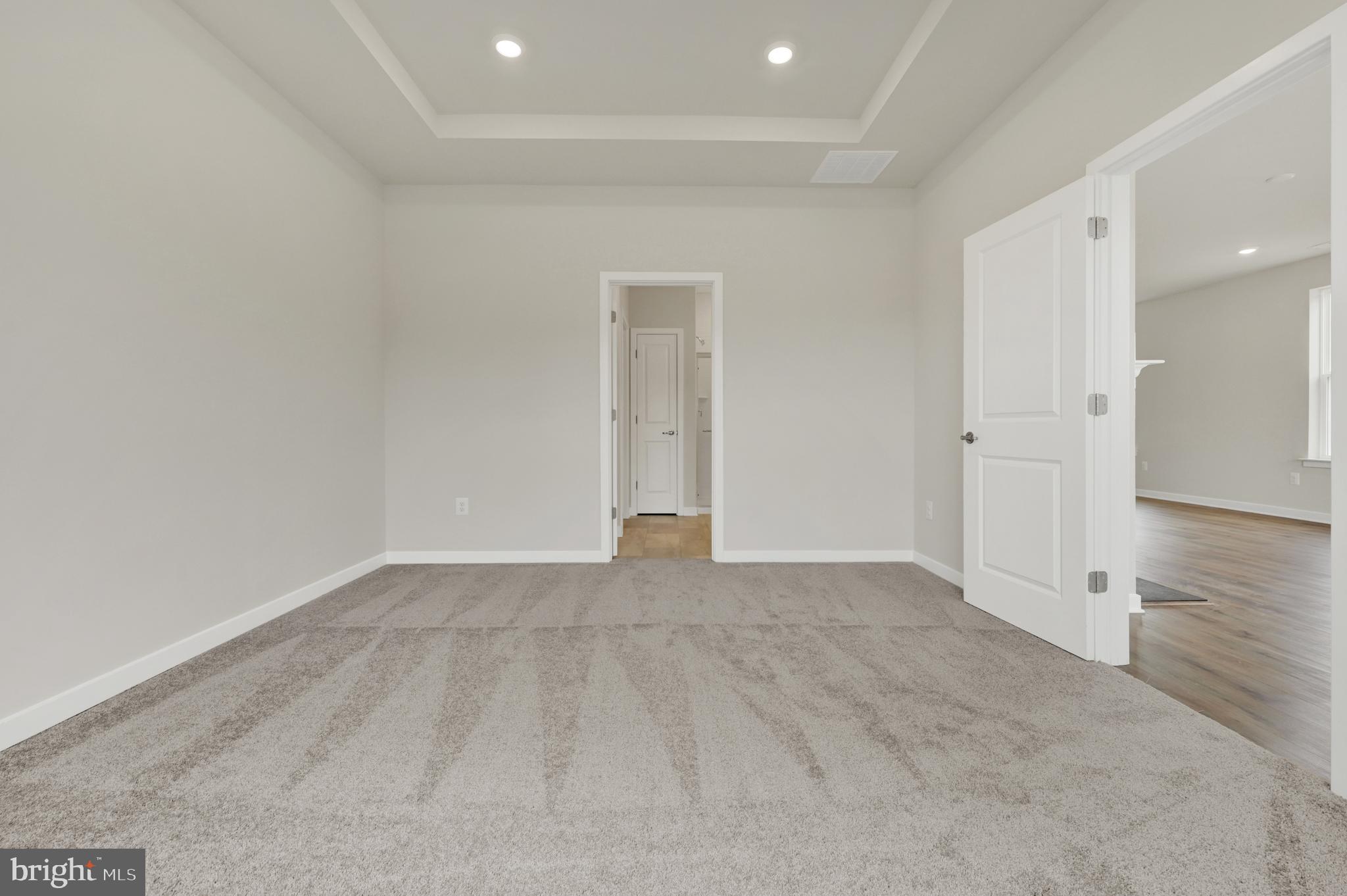 NOBLES POND - Residential