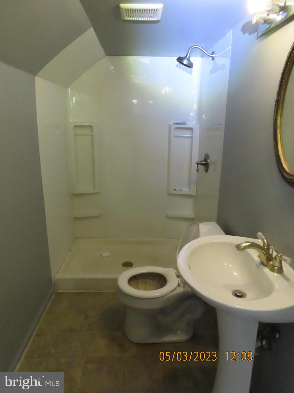 ROSEMONT - Residential