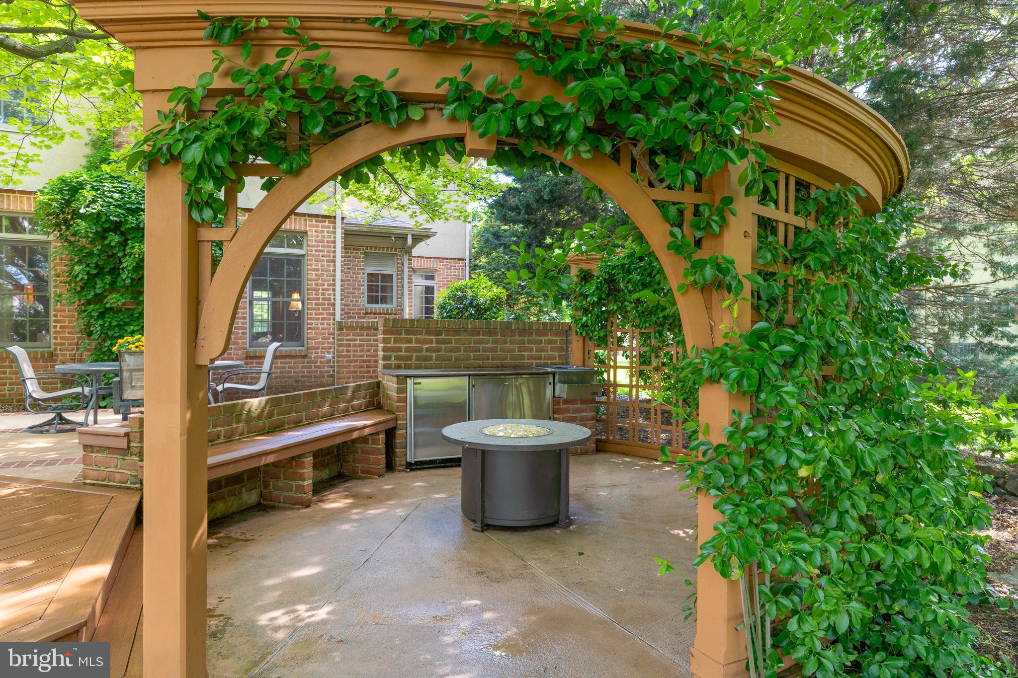 BENT CREEK - Residential