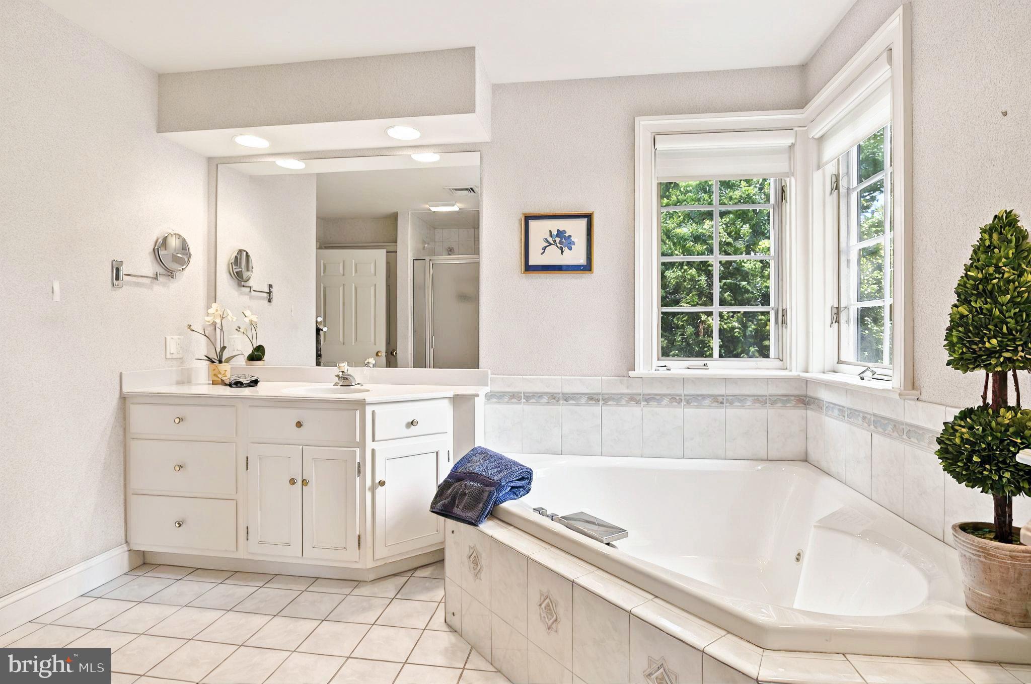 BENT CREEK - Residential