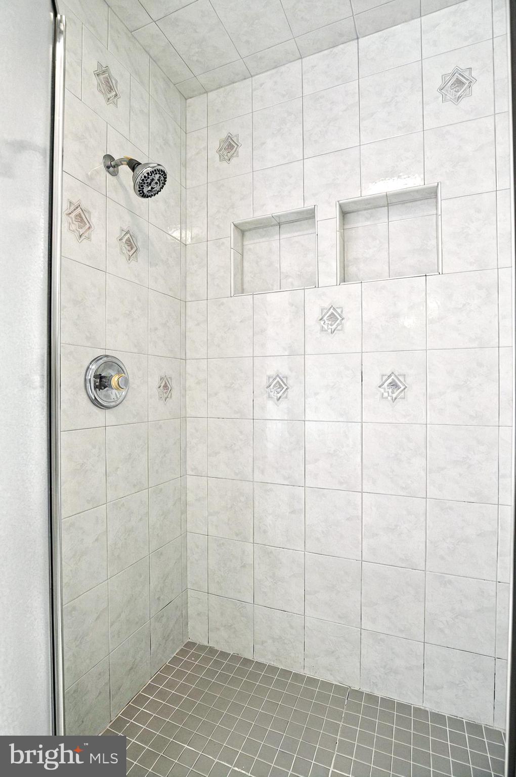 BENT CREEK - Residential