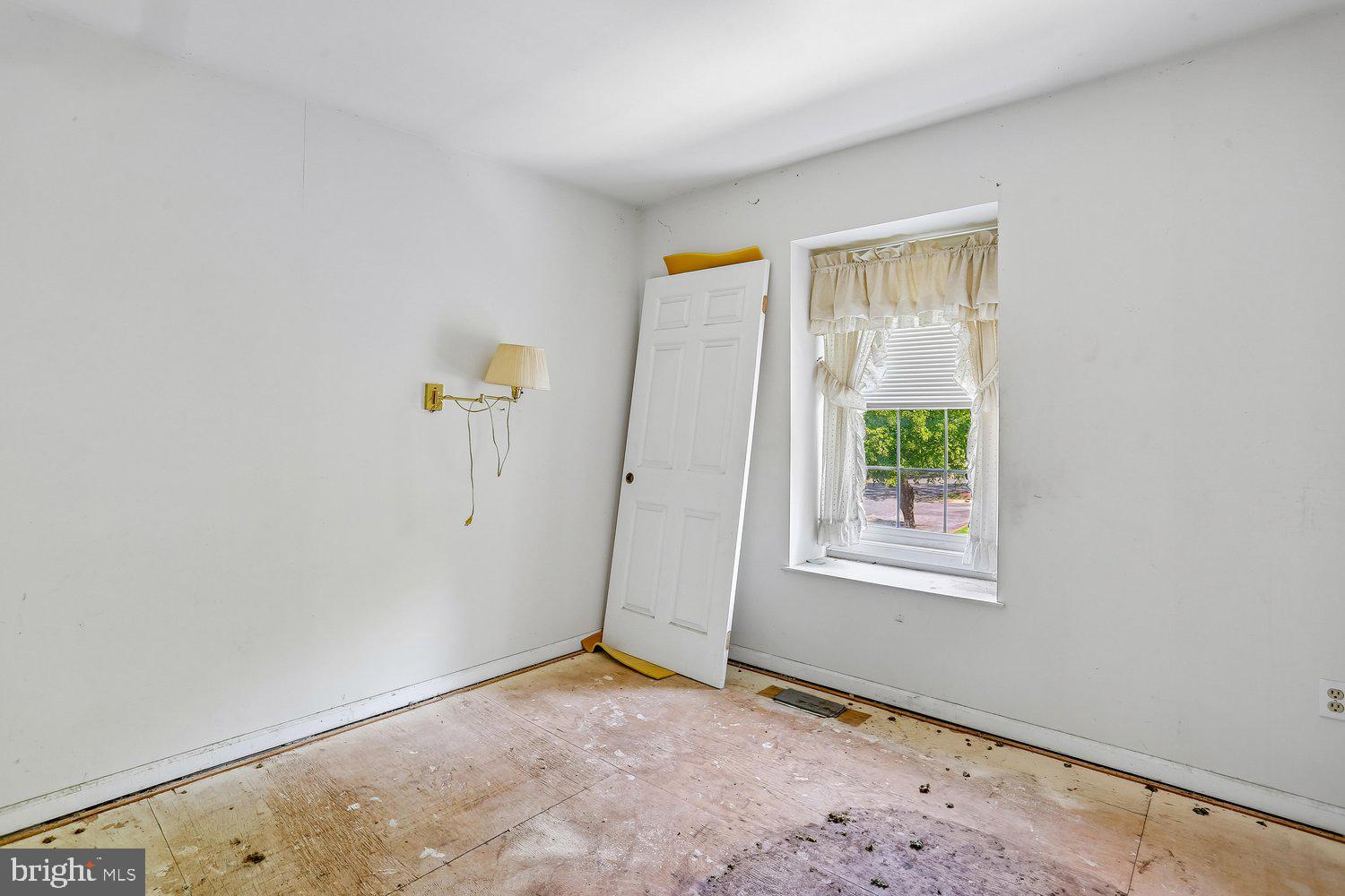 DUFIEF MILL ESTATES - Residential