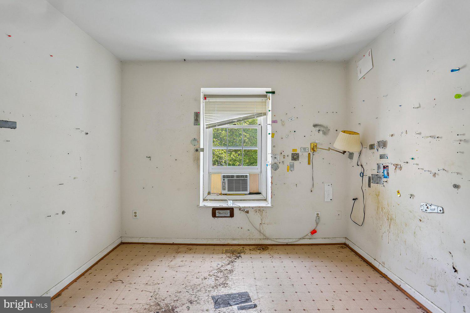 DUFIEF MILL ESTATES - Residential