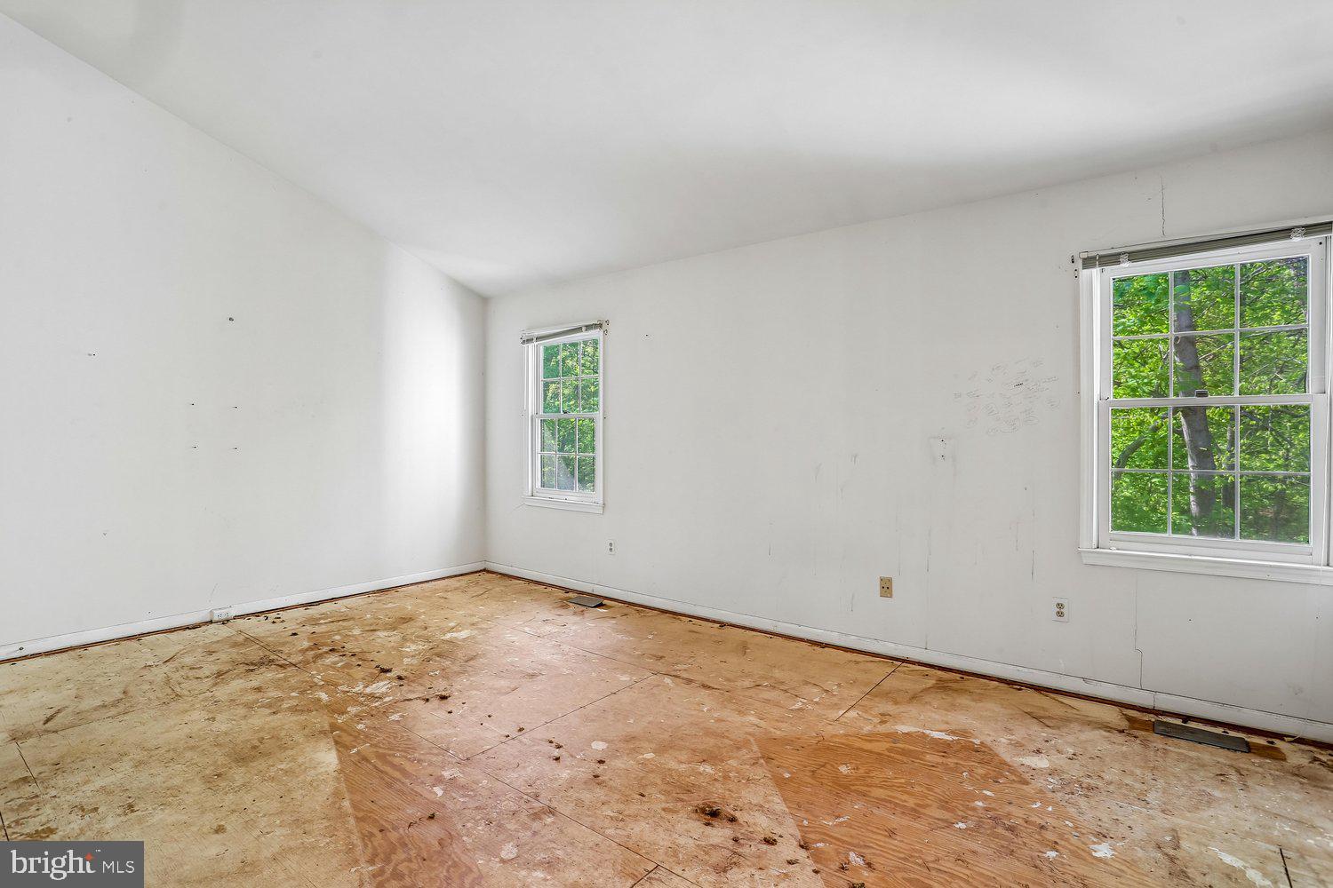 DUFIEF MILL ESTATES - Residential