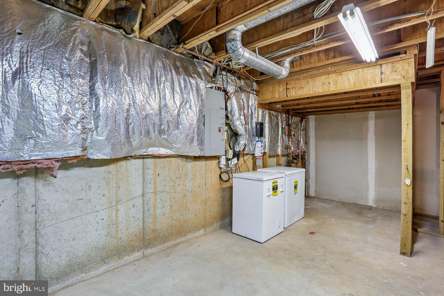 DUFIEF MILL ESTATES - Residential