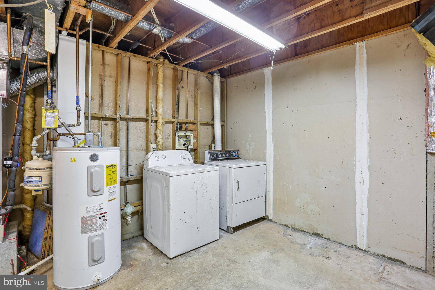 DUFIEF MILL ESTATES - Residential