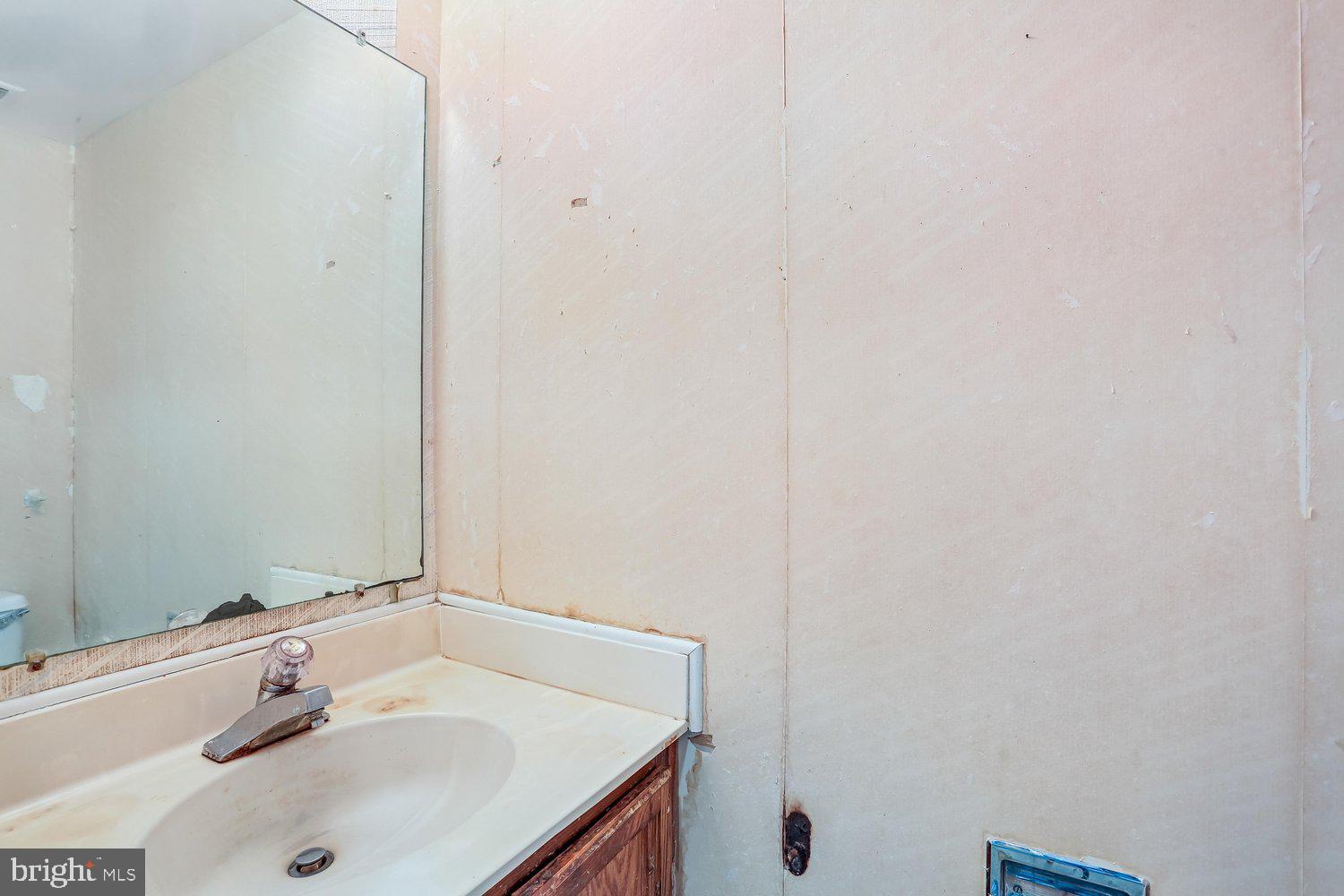 DUFIEF MILL ESTATES - Residential