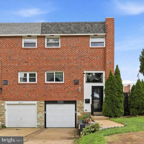 Photo of 3619 Morrell Circle, PHILADELPHIA, PA 19114 (MLS # PAPH2660940)