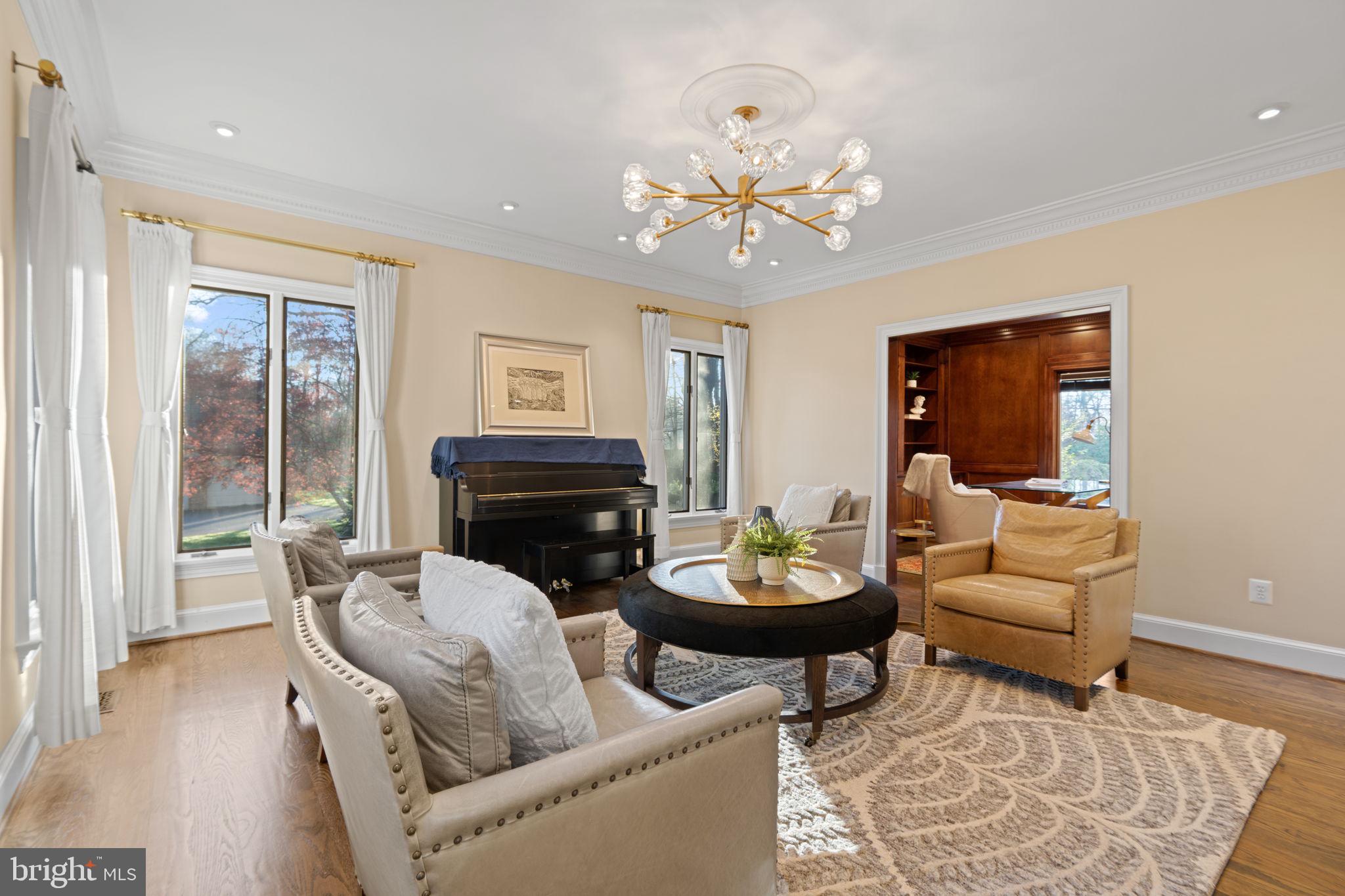 SUMMERWOOD - Residential