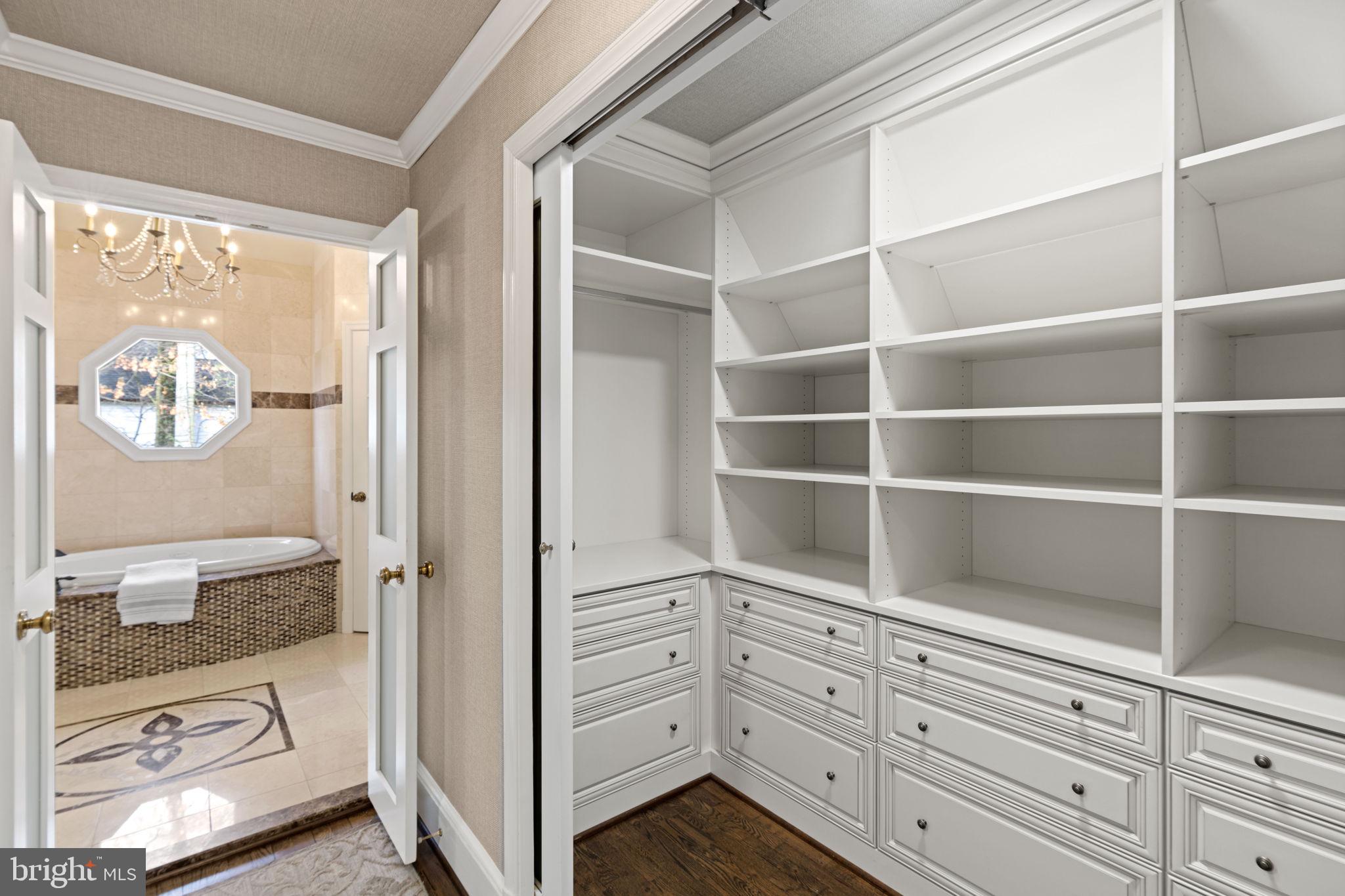 SUMMERWOOD - Residential