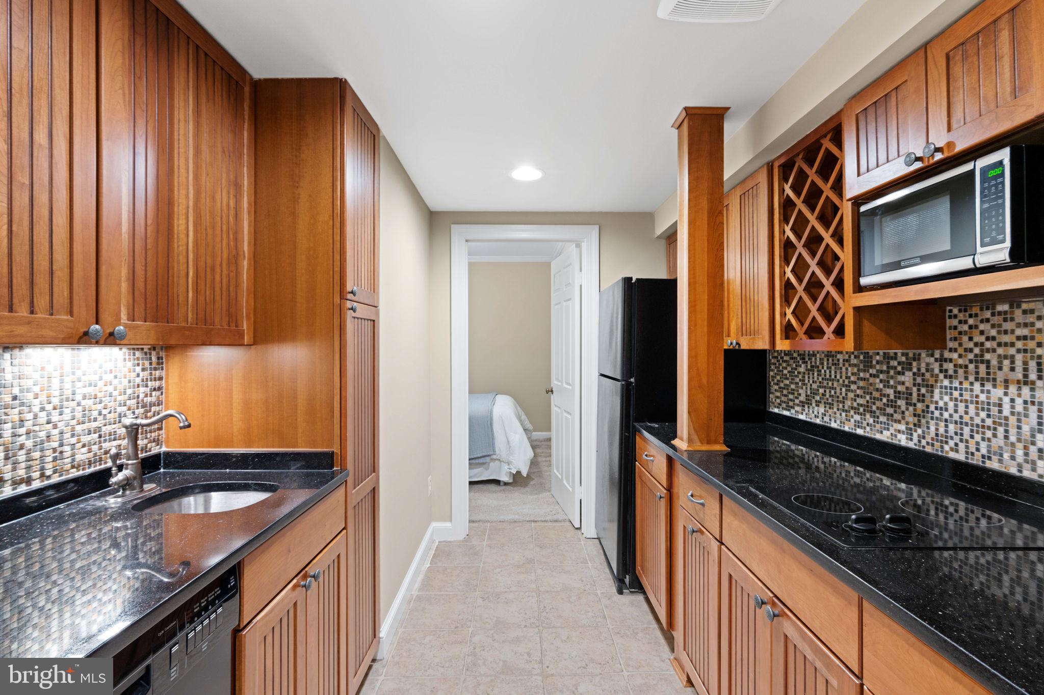 SUMMERWOOD - Residential