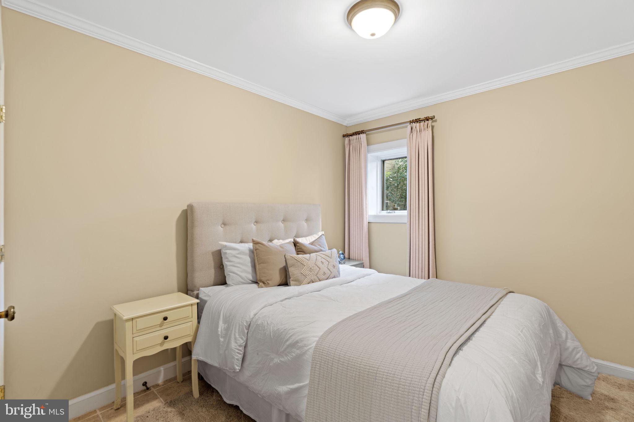 SUMMERWOOD - Residential