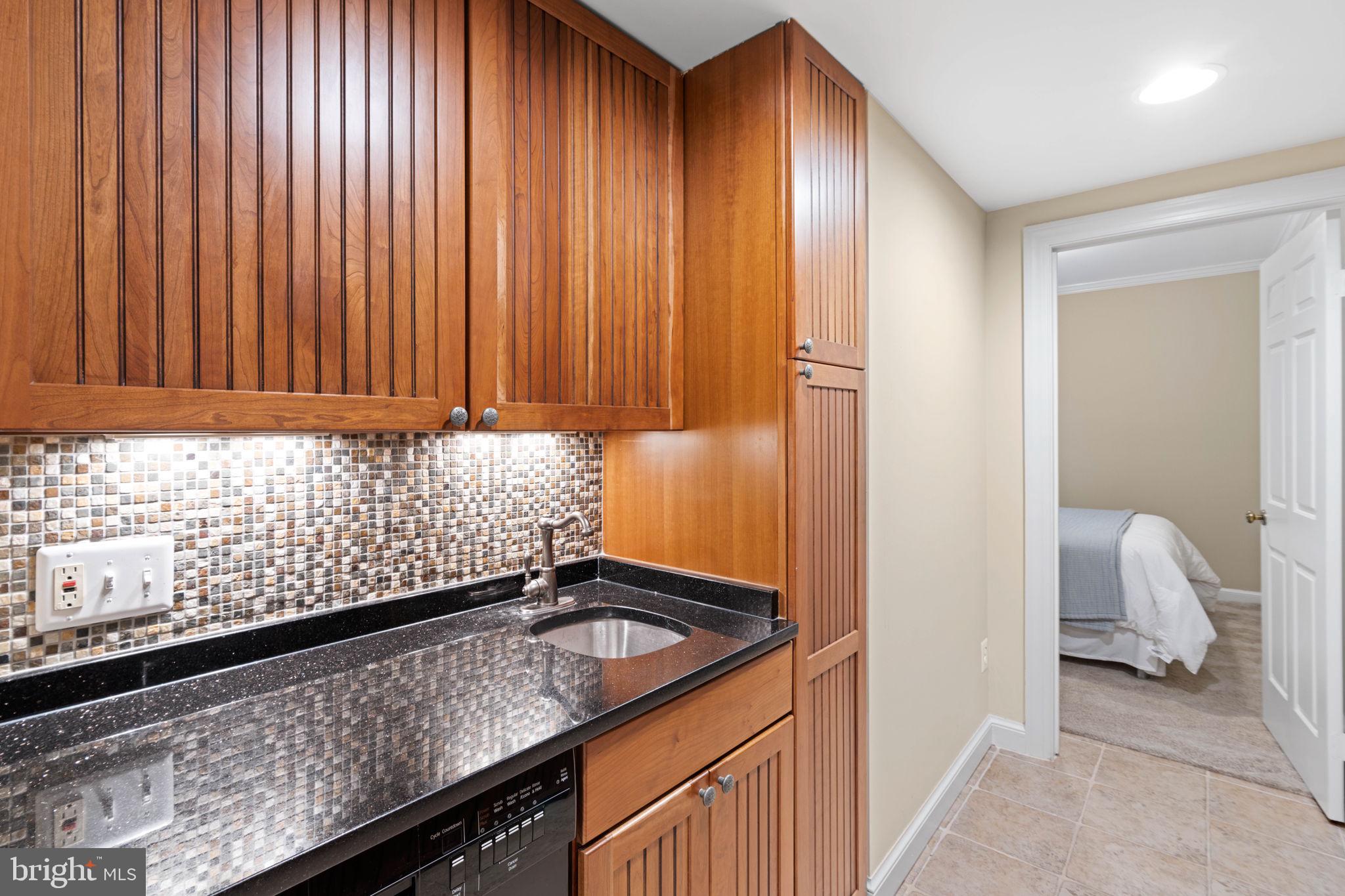 SUMMERWOOD - Residential