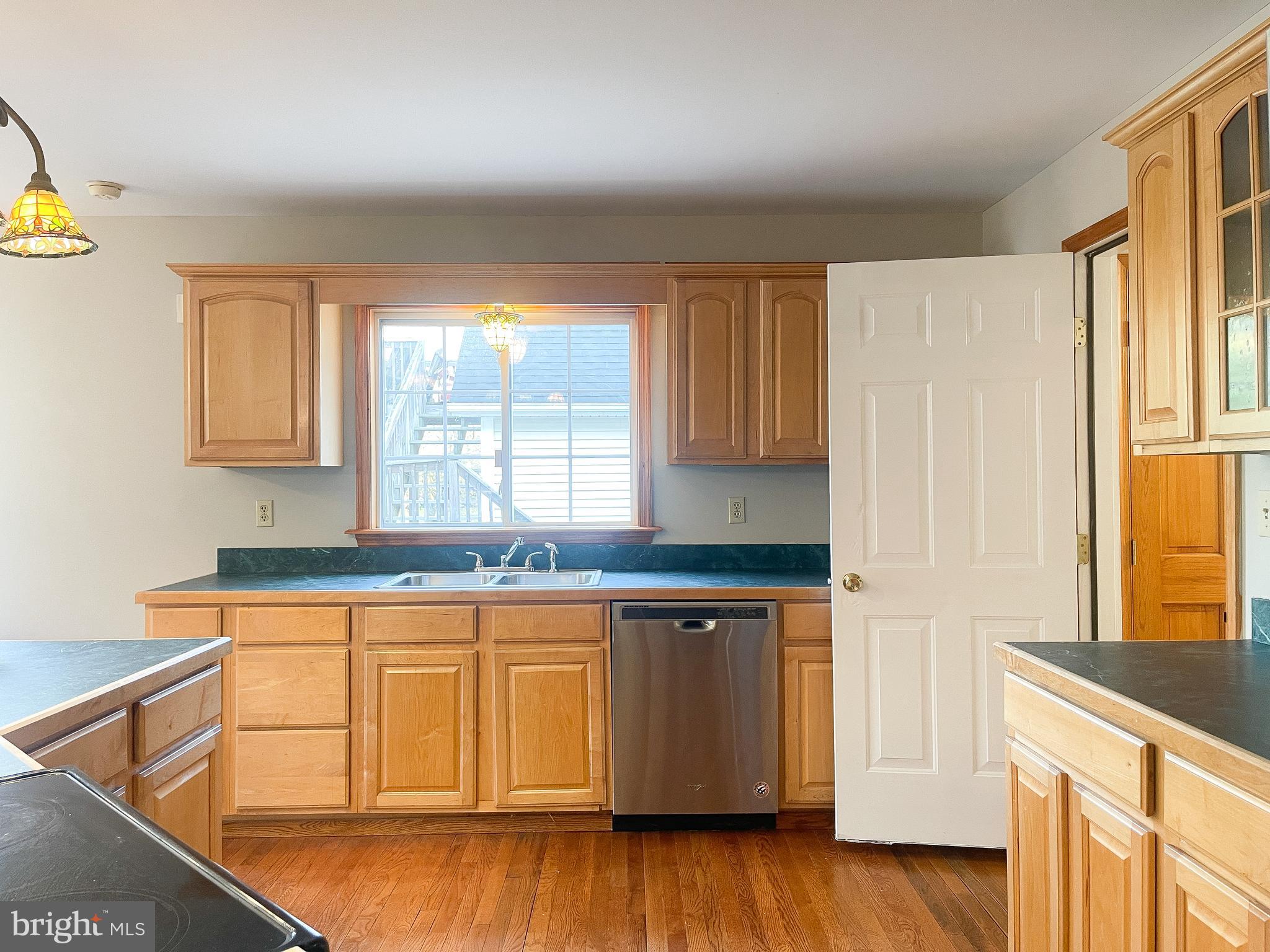 BIRCH CREEK - Residential