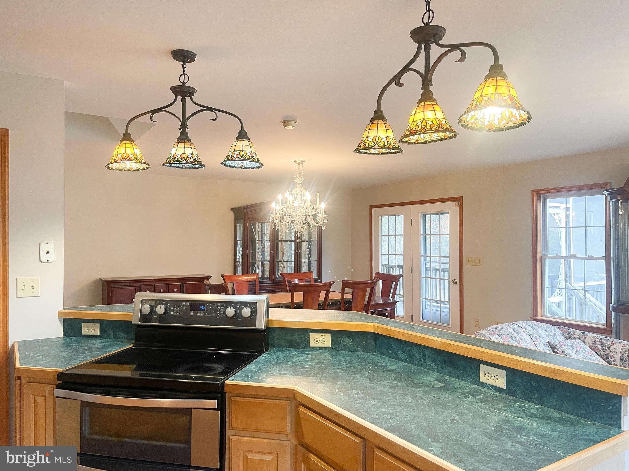 BIRCH CREEK - Residential