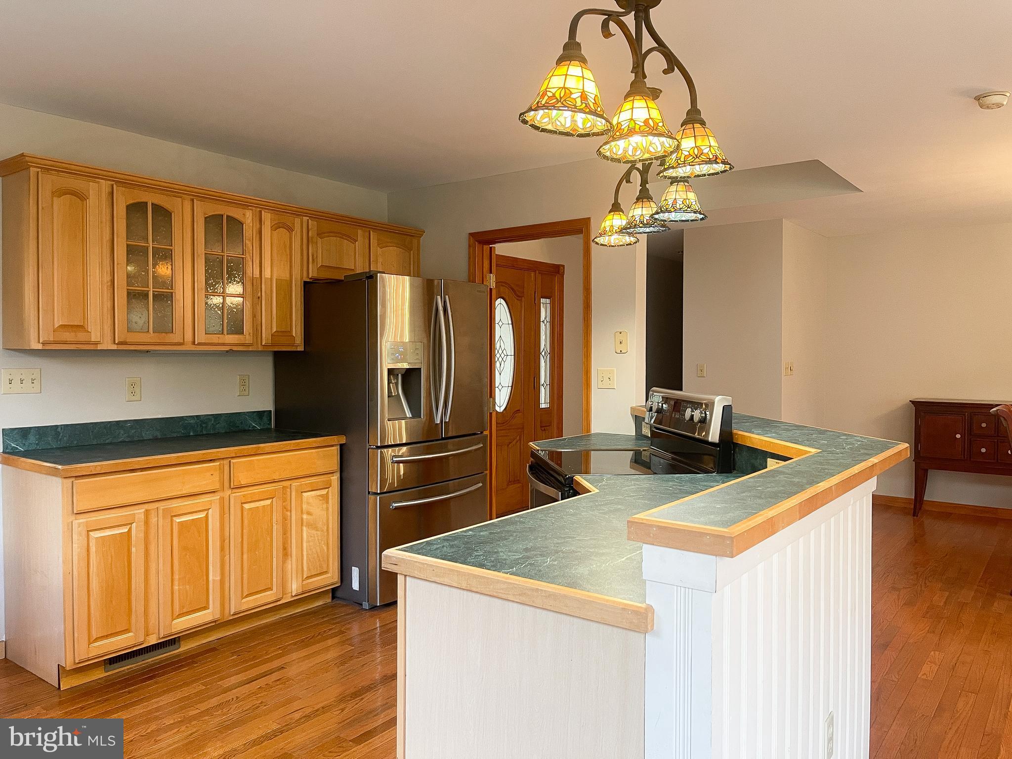 BIRCH CREEK - Residential