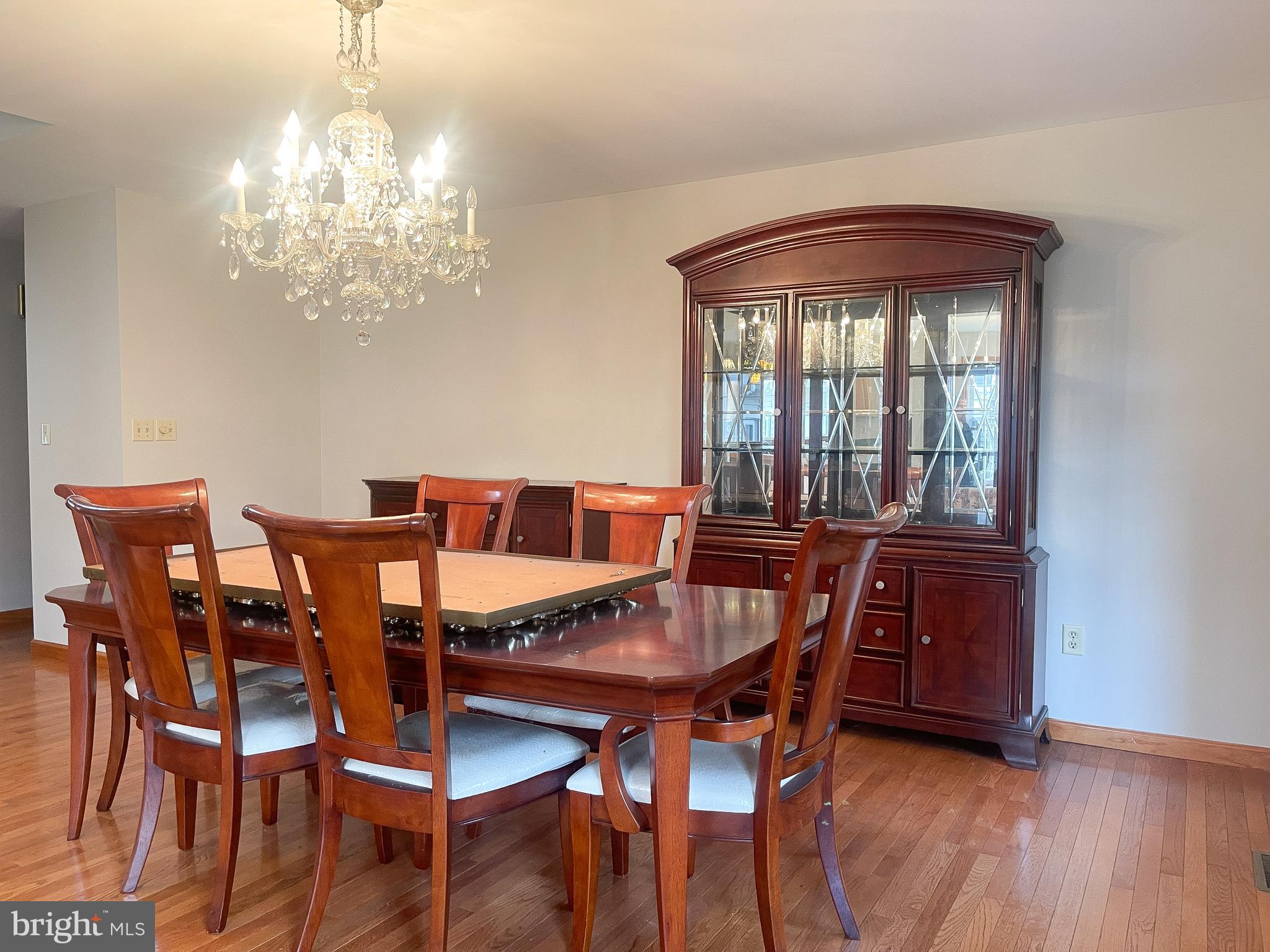 BIRCH CREEK - Residential