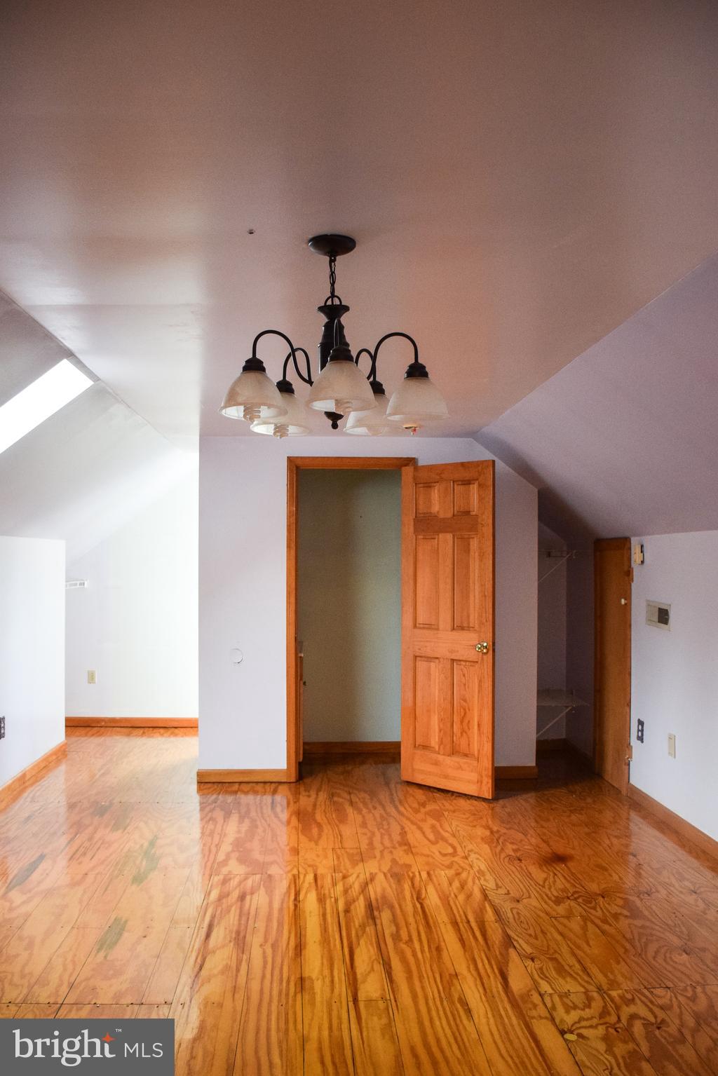 BIRCH CREEK - Residential