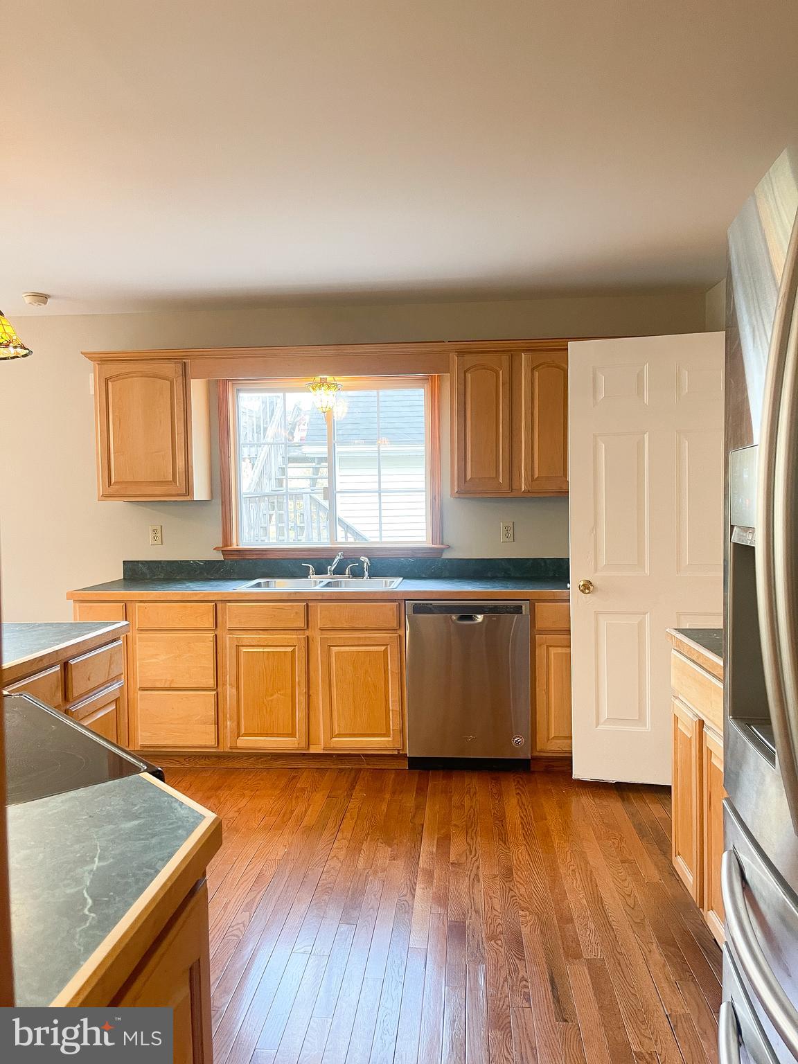 BIRCH CREEK - Residential