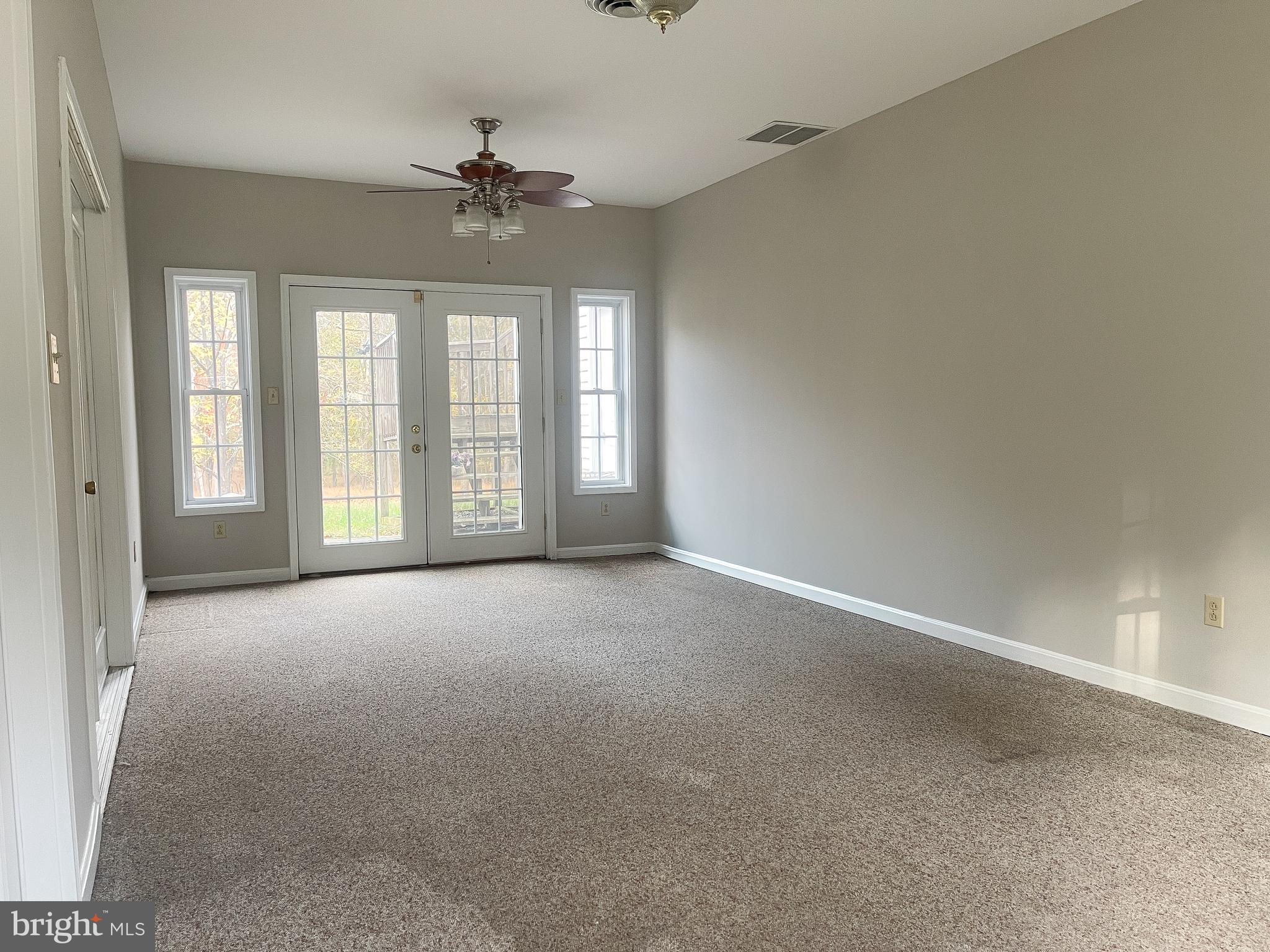 BIRCH CREEK - Residential