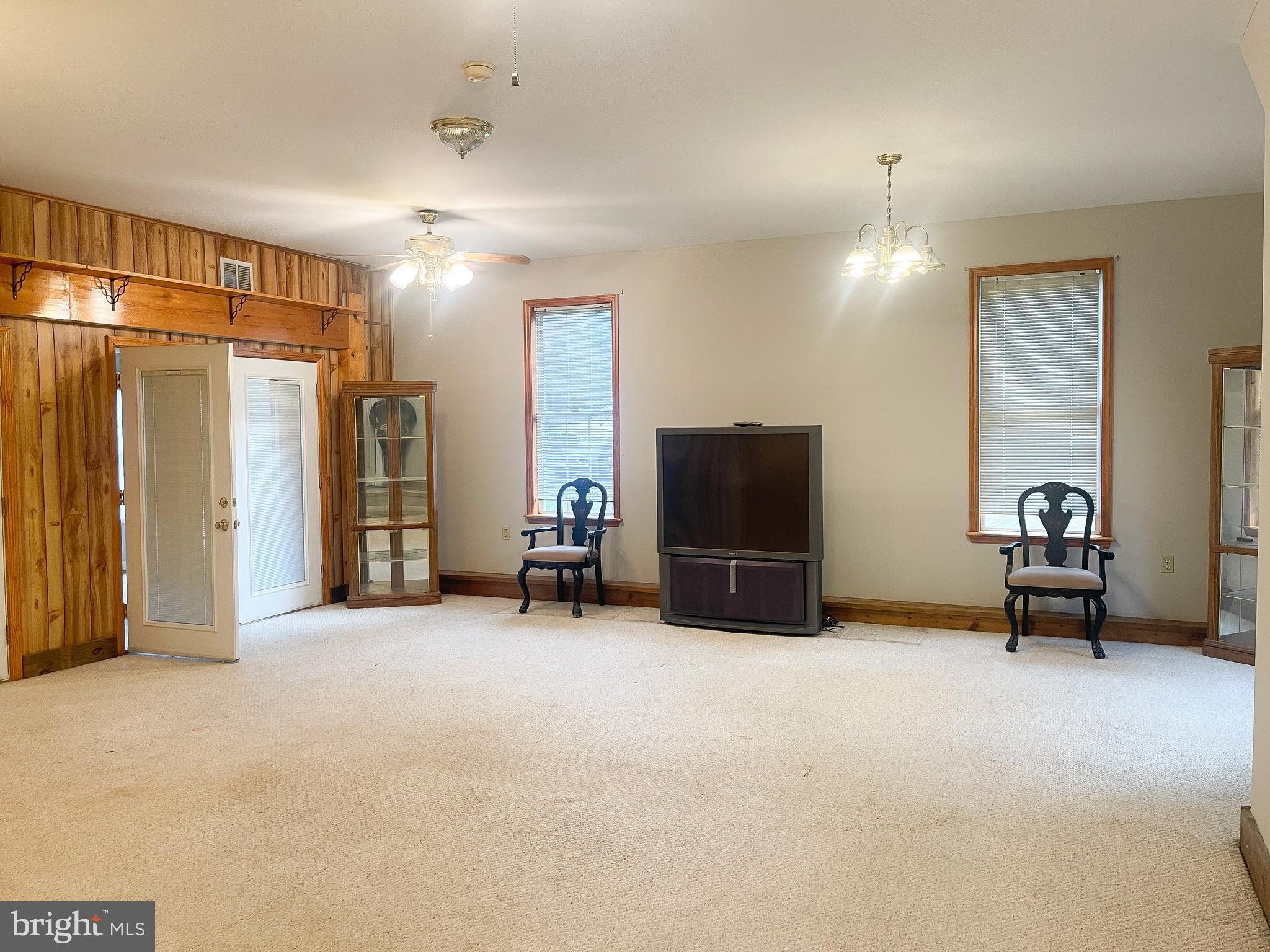 BIRCH CREEK - Residential