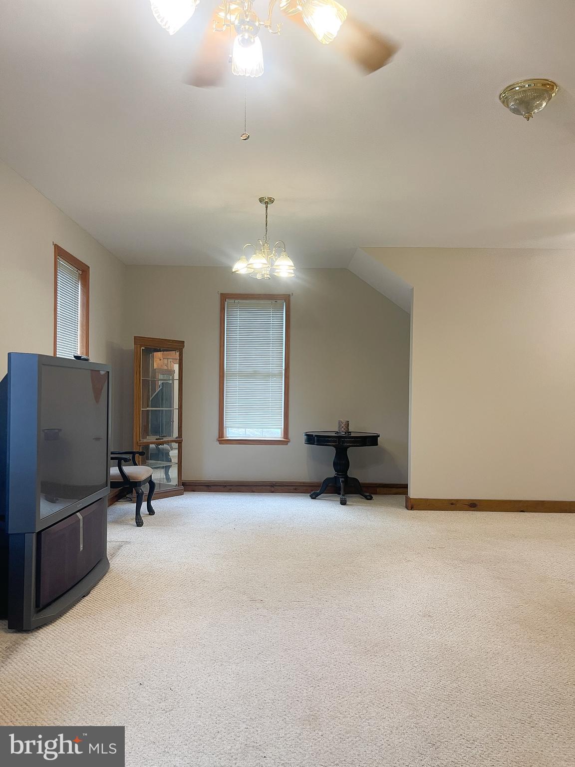 BIRCH CREEK - Residential